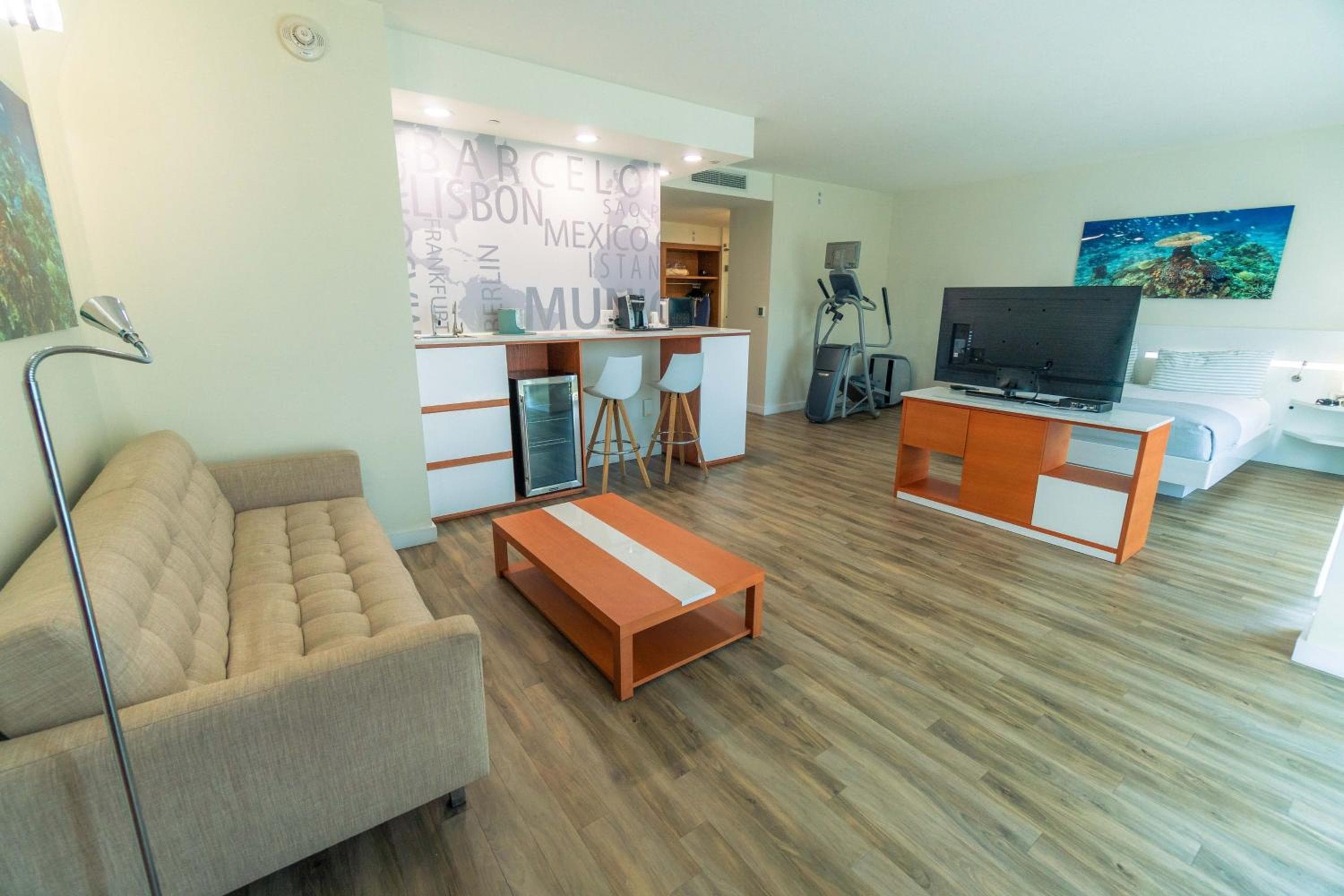 Maritime Hotel Fort Lauderdale Airport & Cruiseport — 15