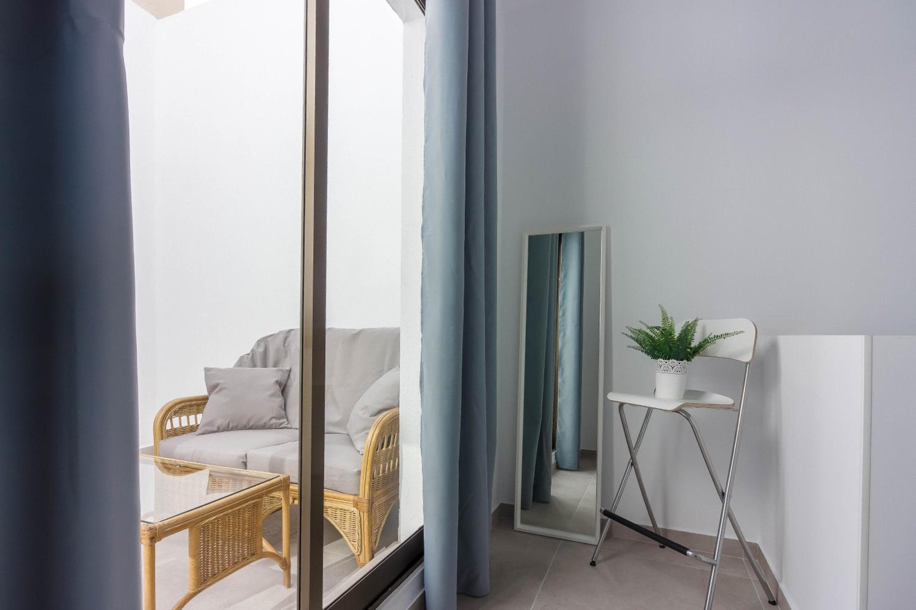 Luxury duplex in Los Cristianos , 6 pax — 1
