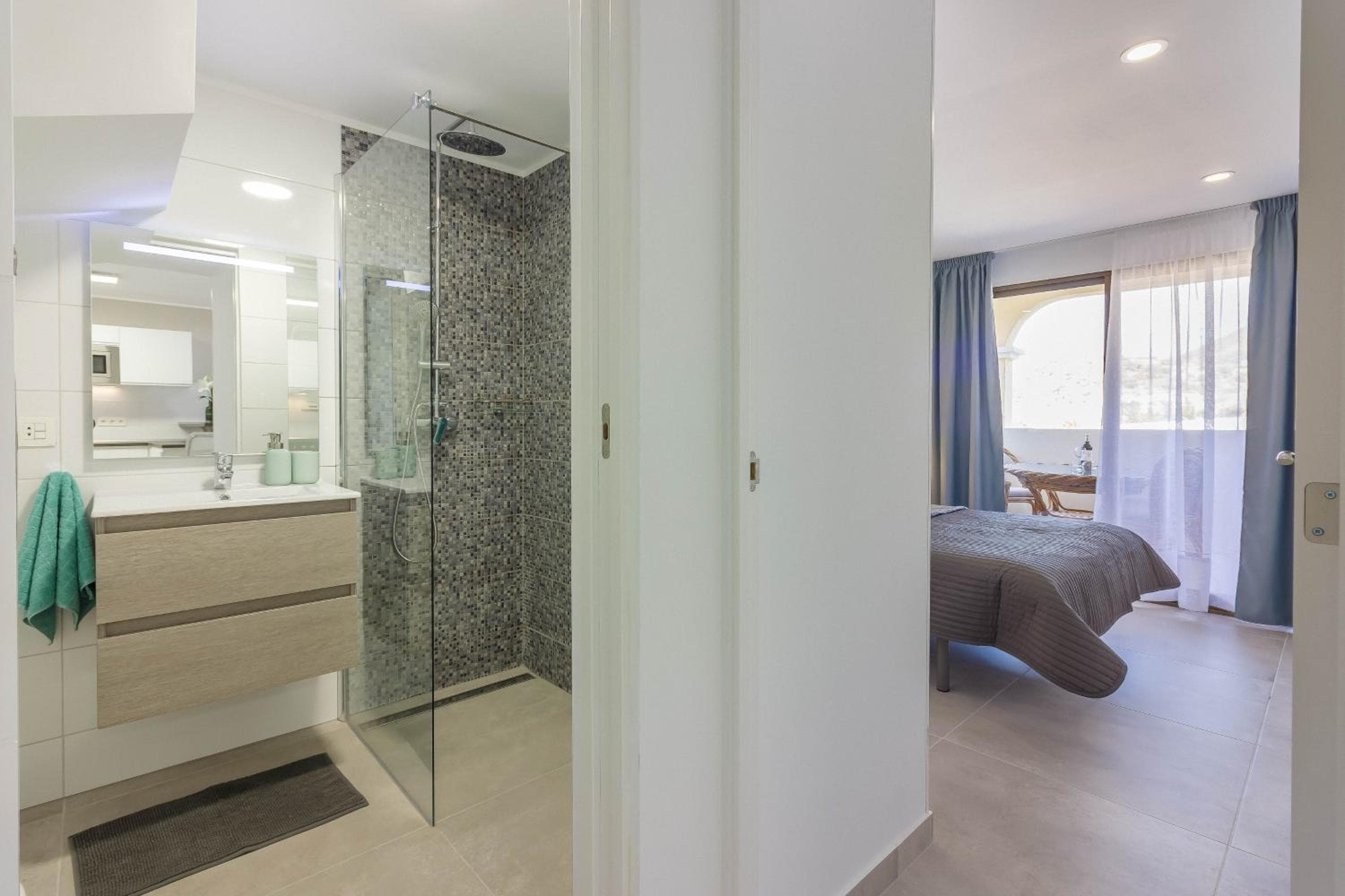 Luxury duplex in Los Cristianos , 6 pax — 5