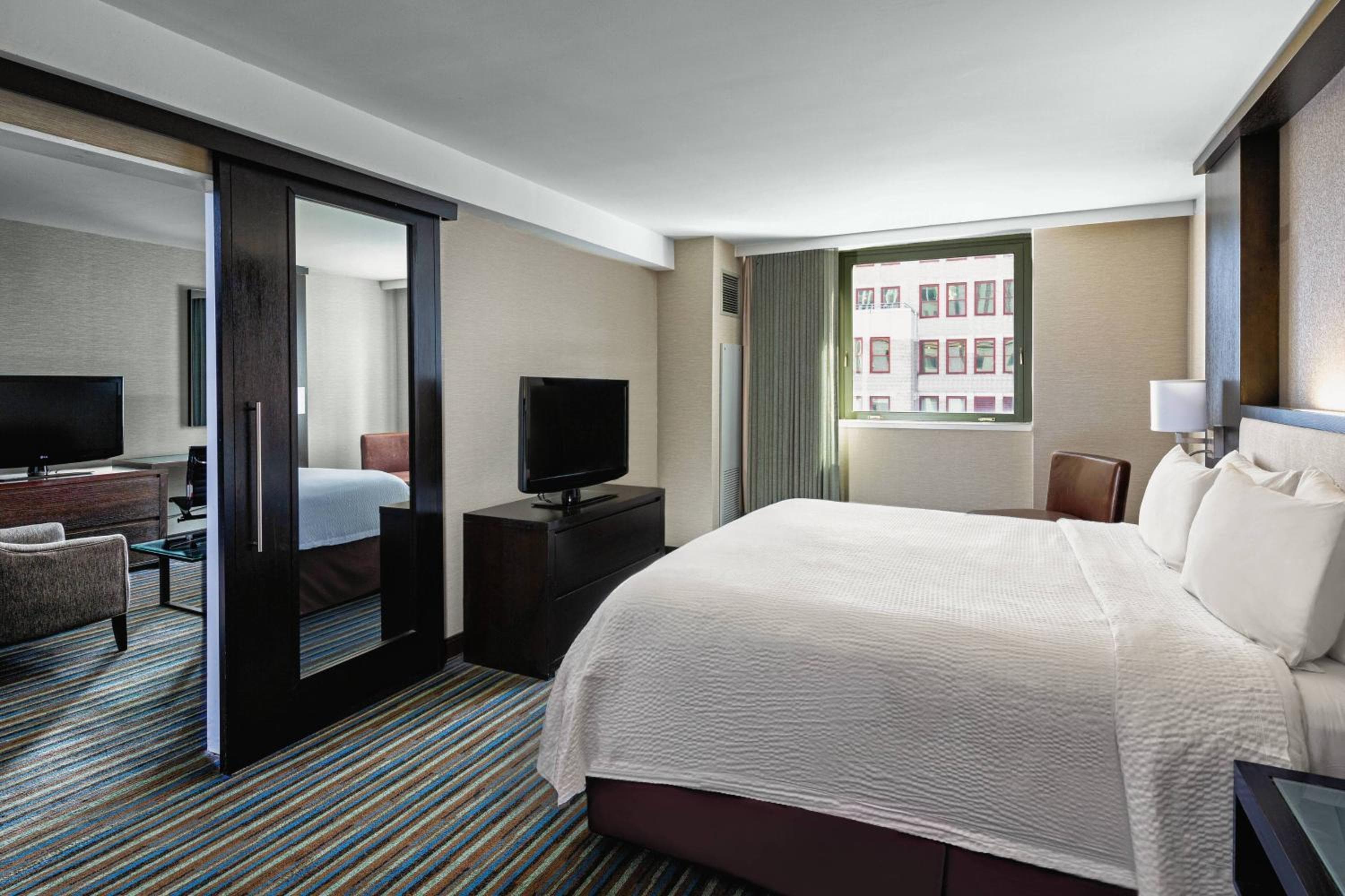 Courtyard New York Manhattan/Times Square — 22