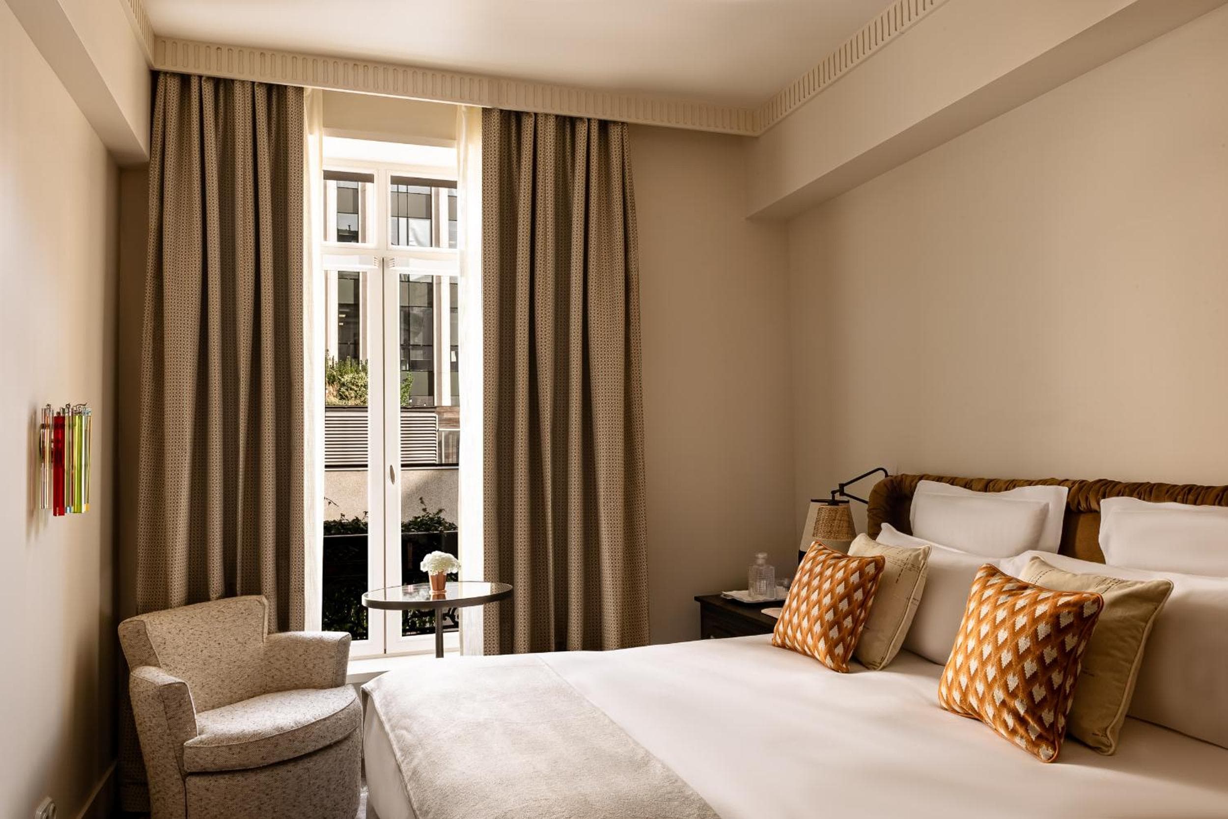 Château des Fleurs Hotel & Spa Paris — 3