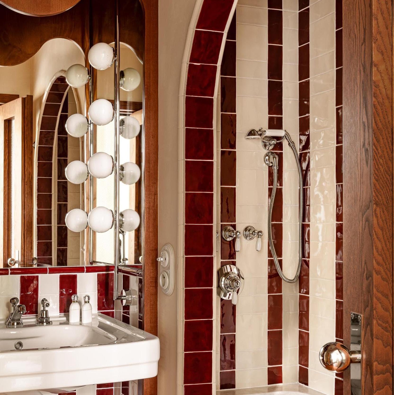 Château des Fleurs Hotel & Spa Paris — 13
