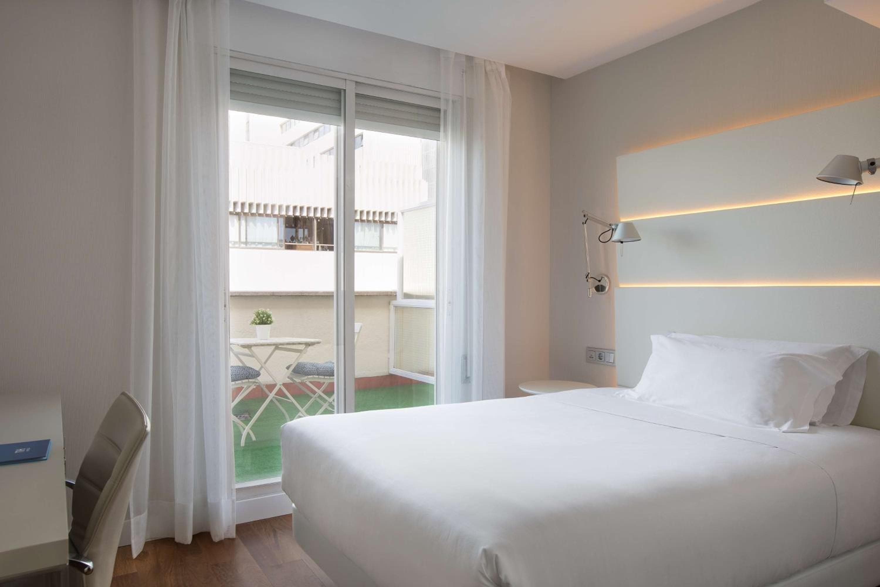NH Madrid Balboa — 10