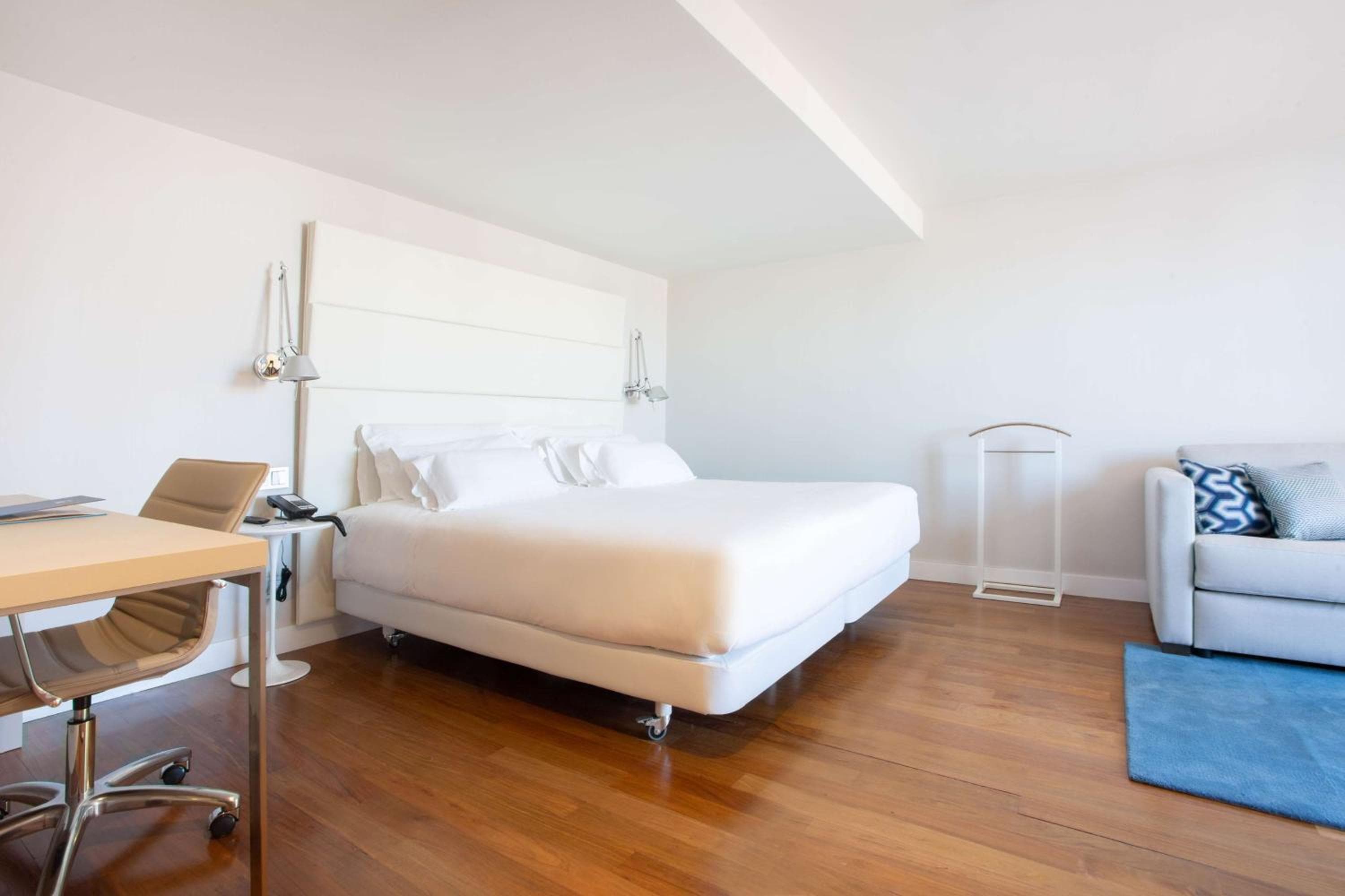 NH Madrid Balboa — 6