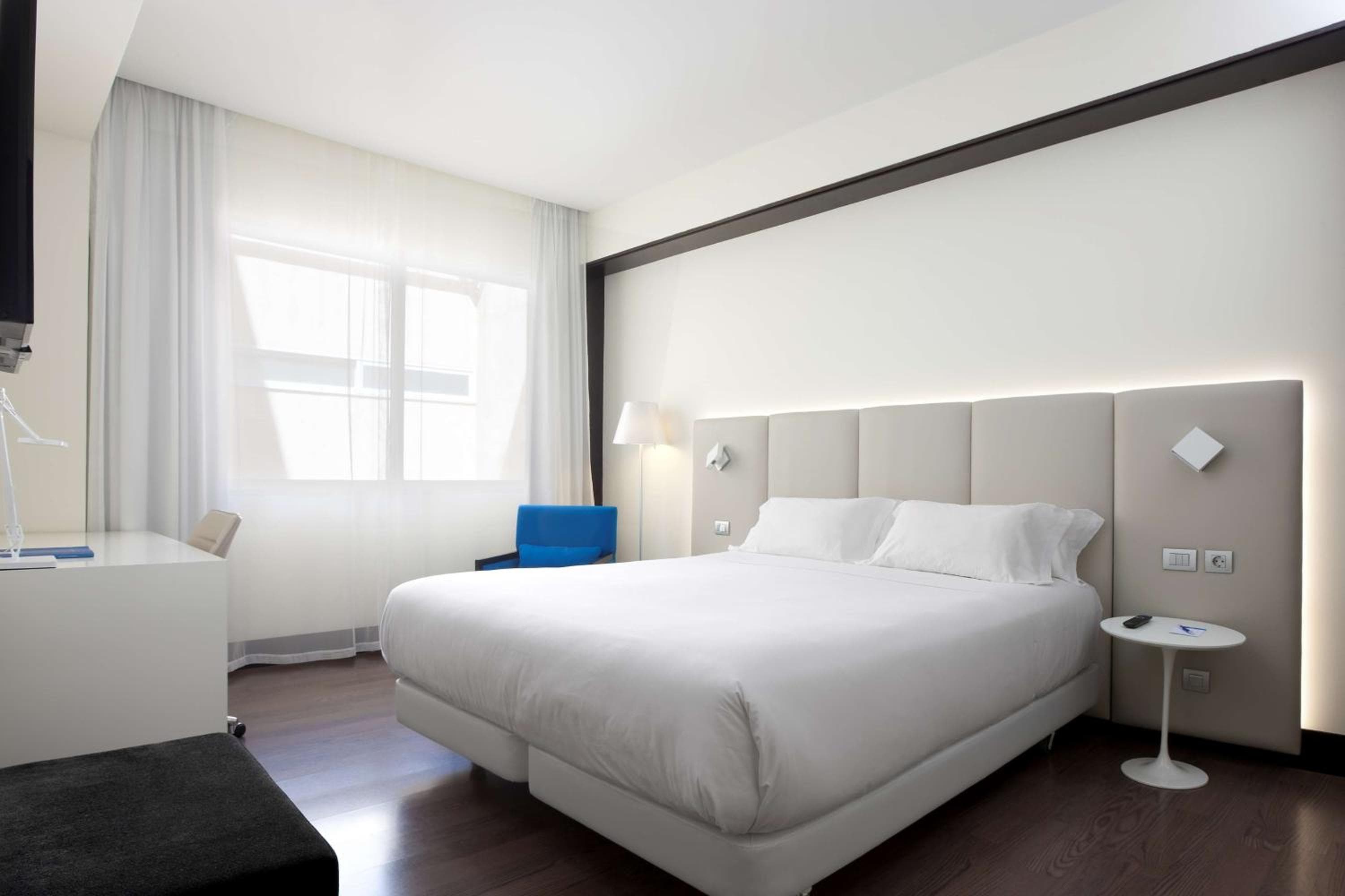 NH Madrid Lagasca — 26