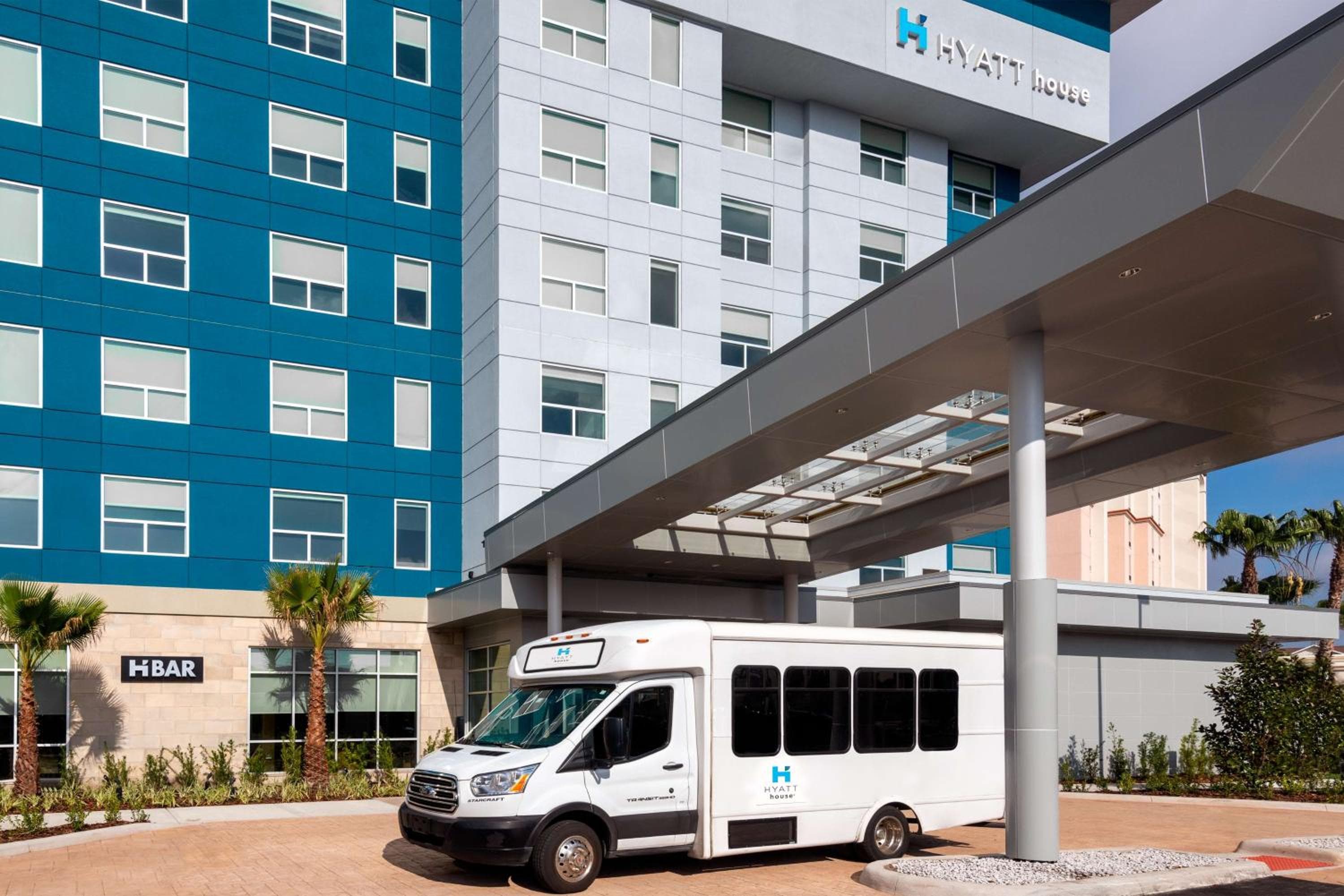 Hyatt House Orlando Aeroporto — 1