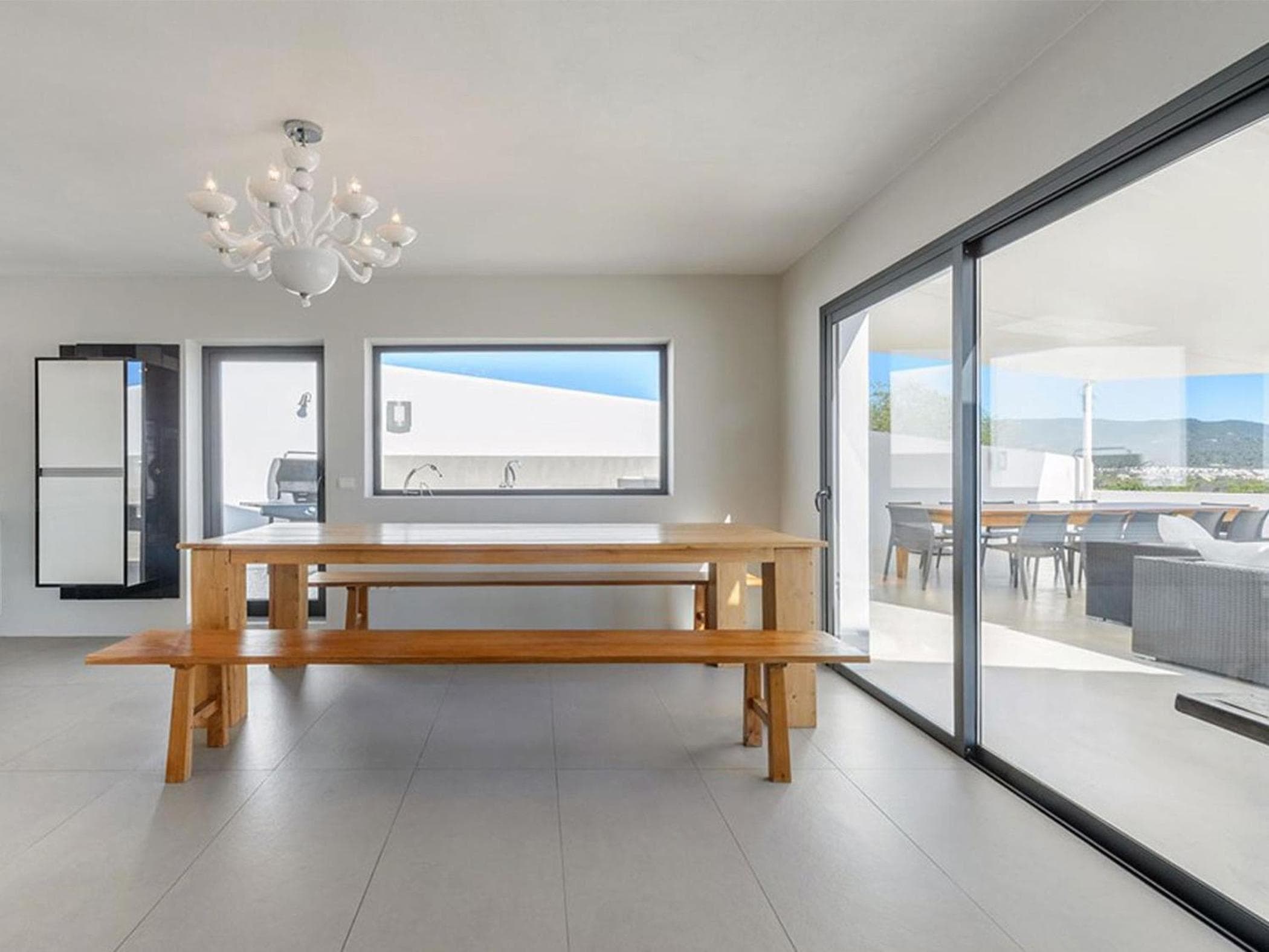 Villa moderna con vista sul mare — 5