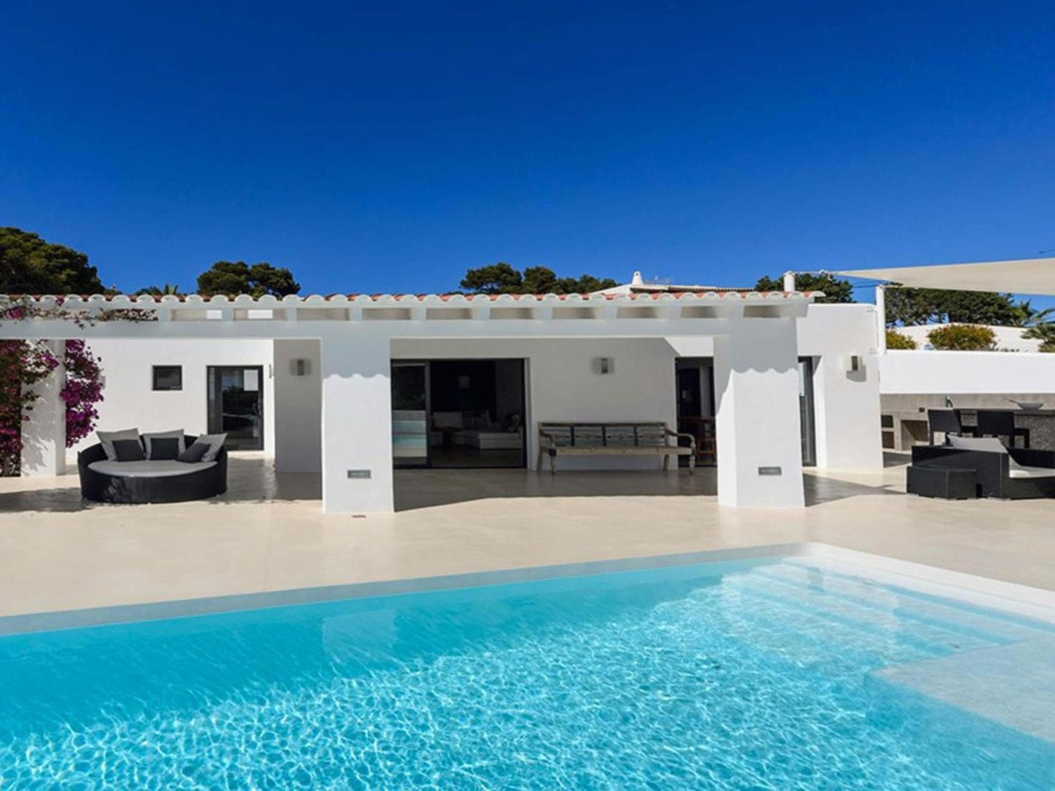 Villa moderna con vista sul mare — 2