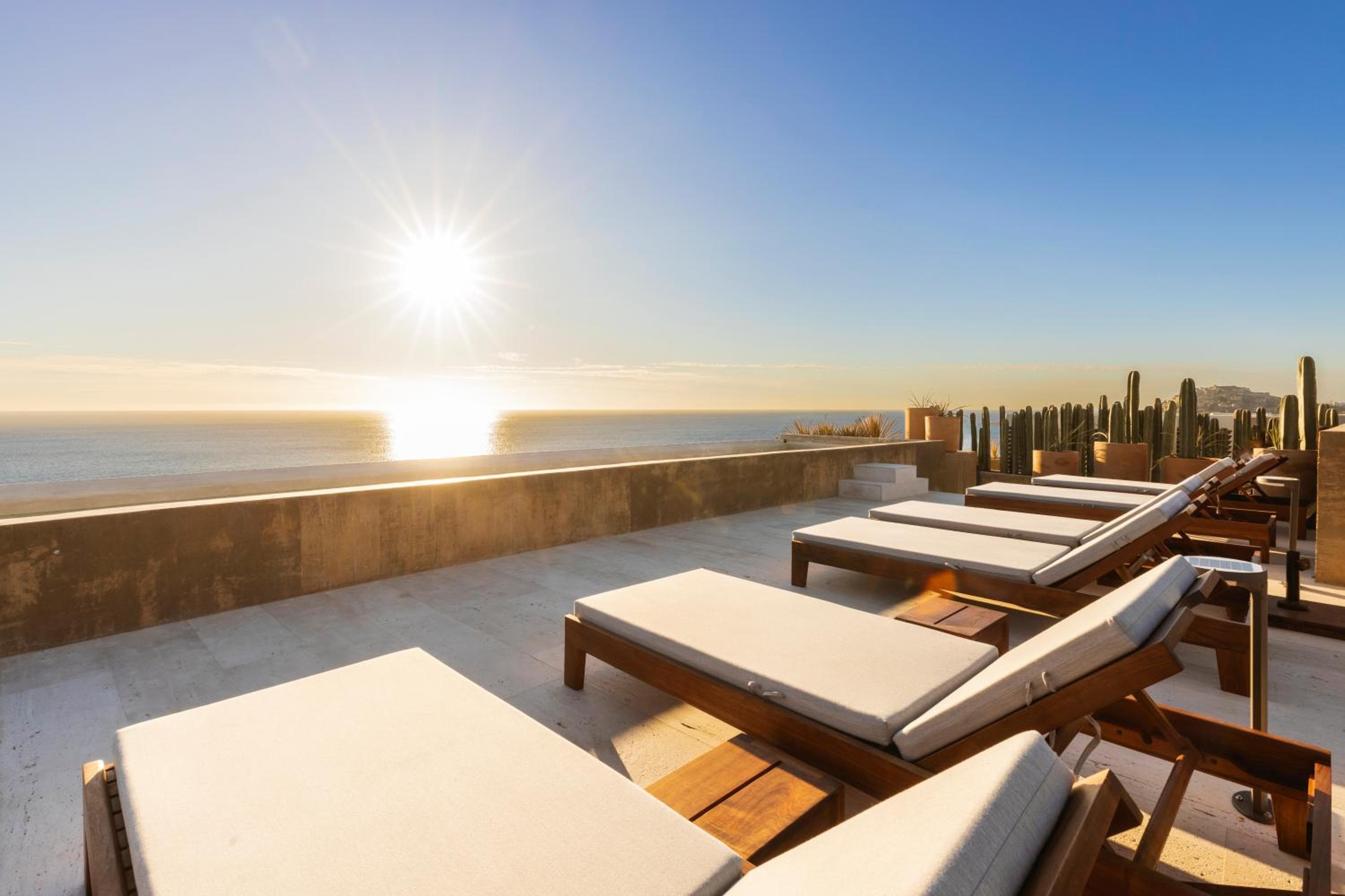 Jacuzzi privado - Vistas impresionantes - Terraza exterior — 19