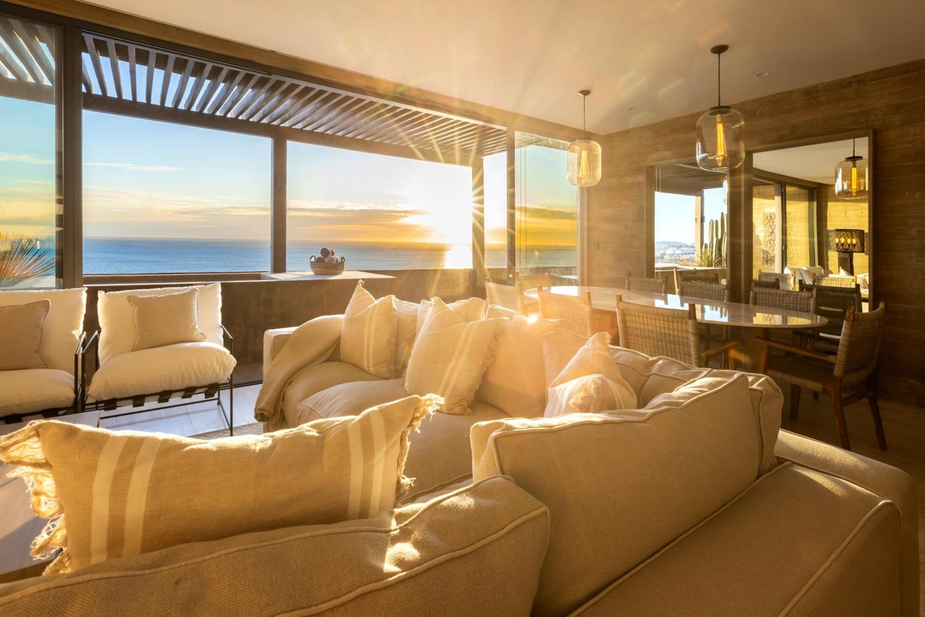 Jacuzzi privado - Vistas impresionantes - Terraza exterior — 27