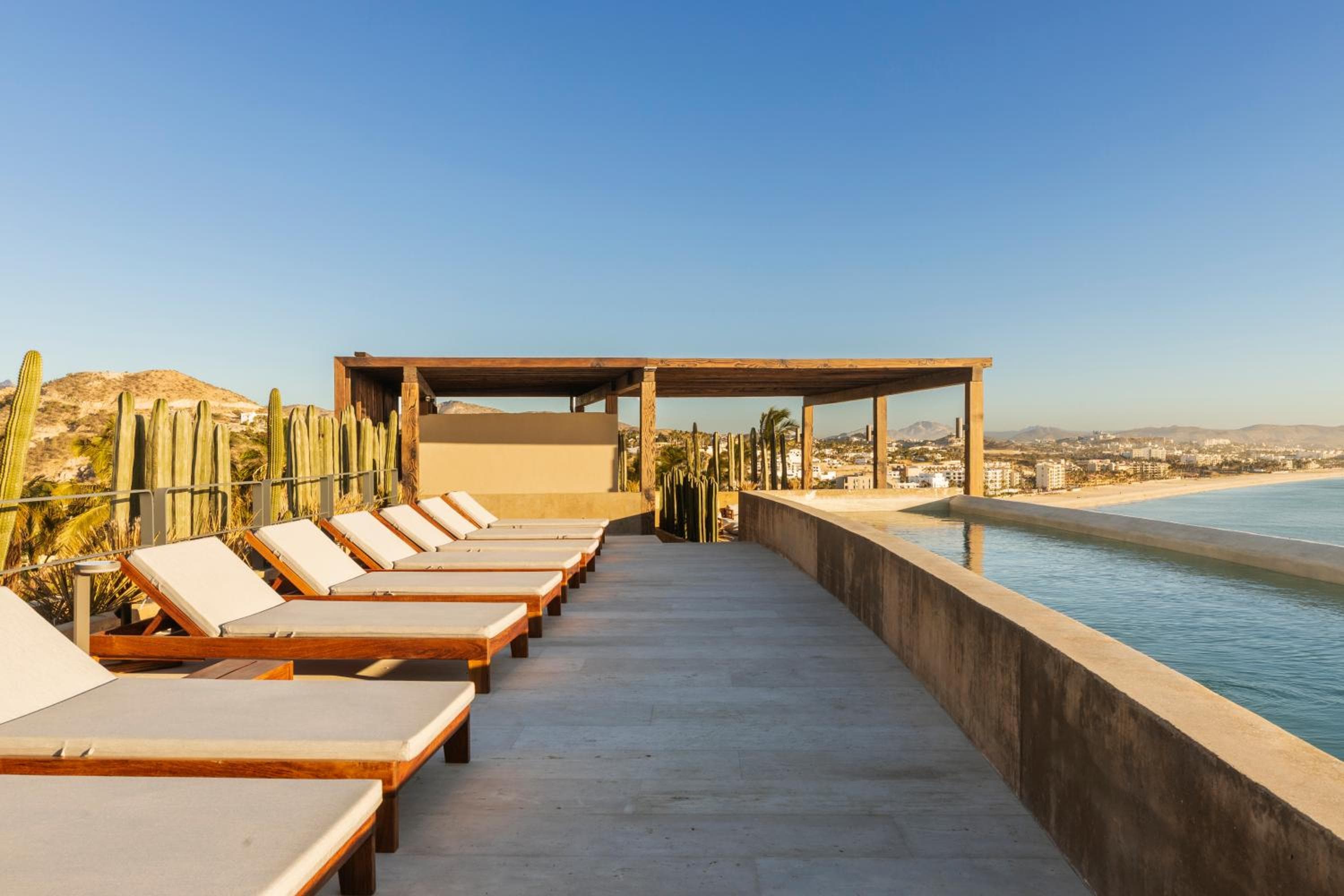 Jacuzzi privado - Vistas impresionantes - Terraza exterior — 5