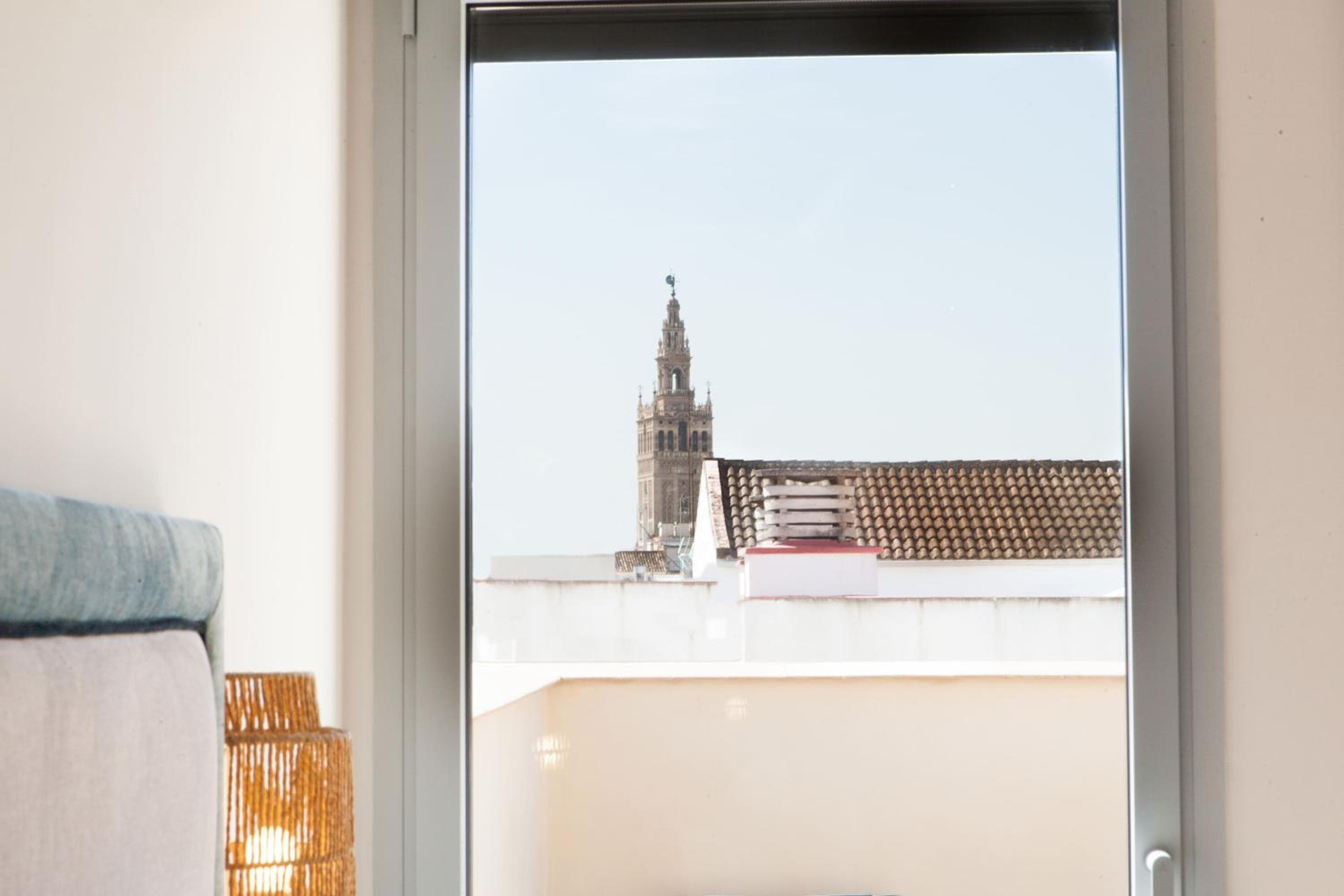 ISG Apartments Cedaceros — 30