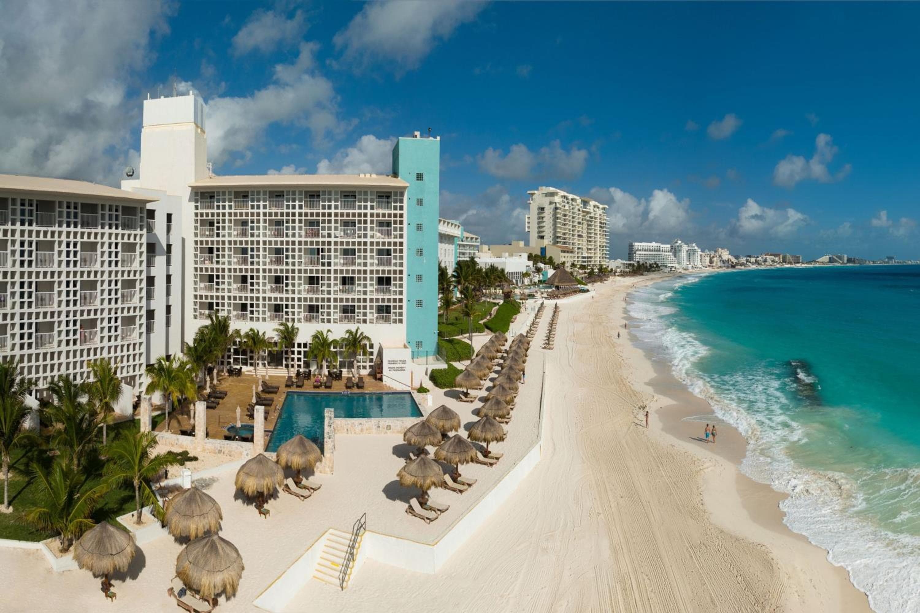 The Westin Cancún Resort Villas & Spa — 25