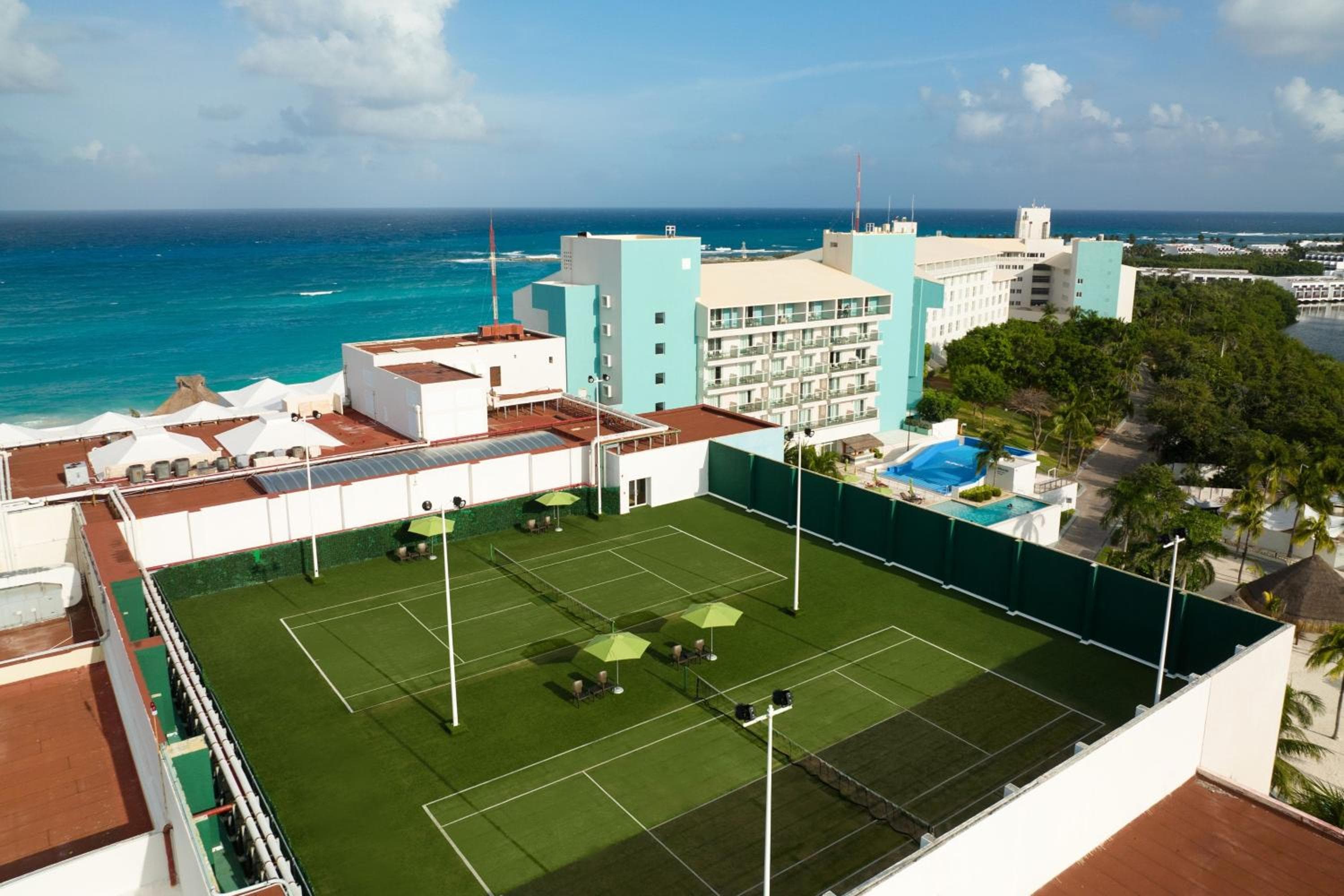 The Westin Cancún Resort Villas & Spa — 14