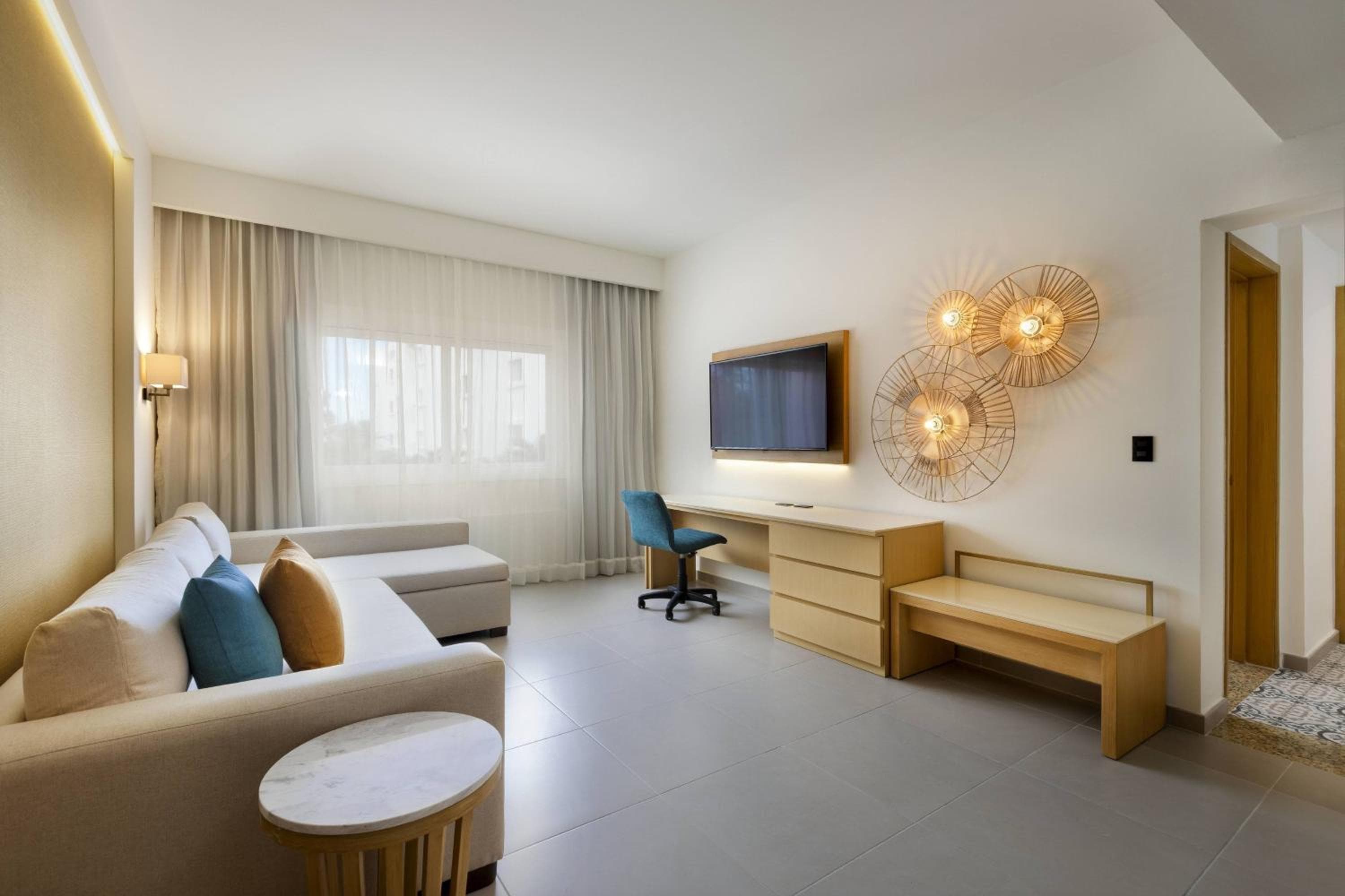 Courtyard by Marriott Cancún Aeropuerto — 15