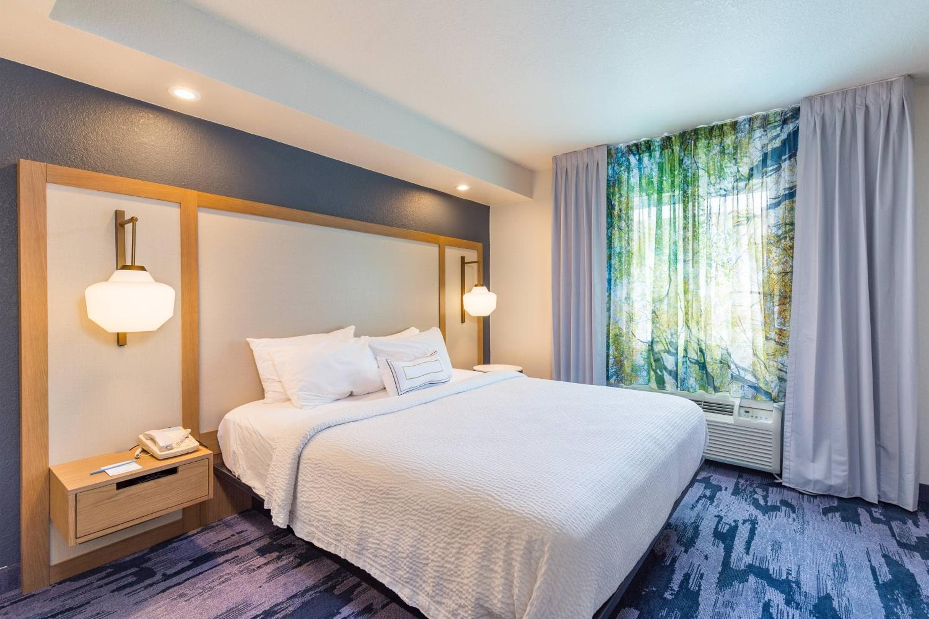 Fairfield Inn and Suites by Marriott Tampa North — 9