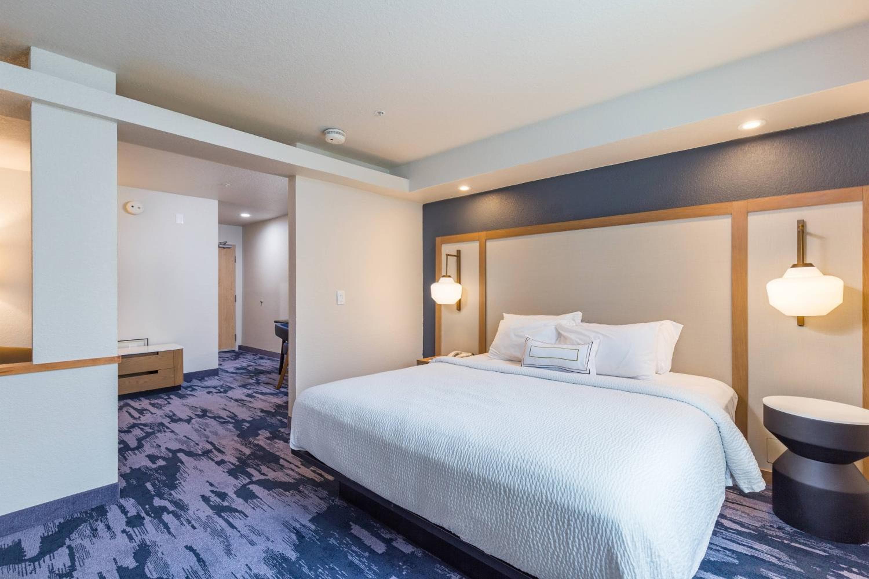 Fairfield Inn and Suites by Marriott Tampa North — 6