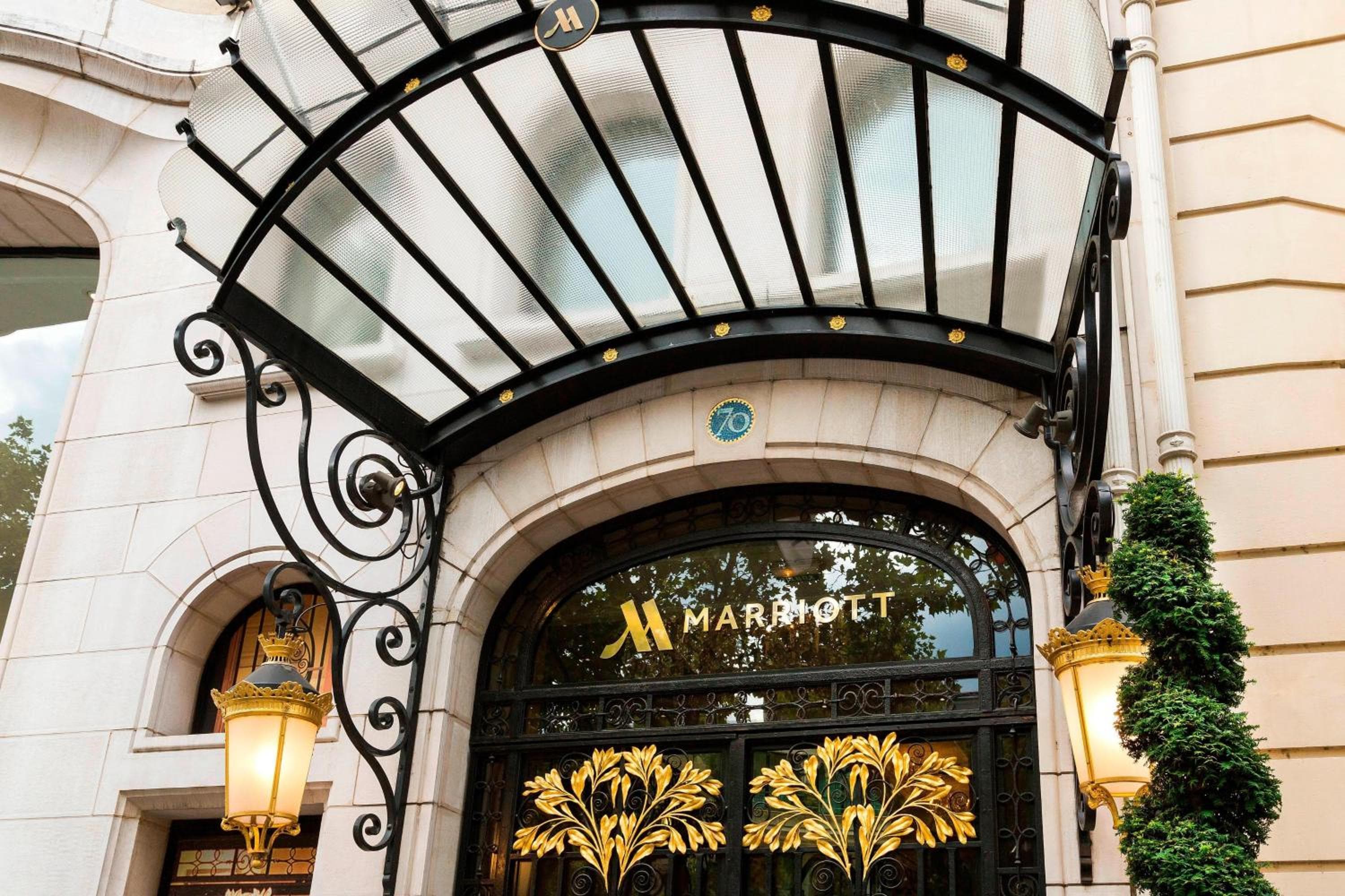 Hotel Marriott Champs Elysees di Parigi — 2