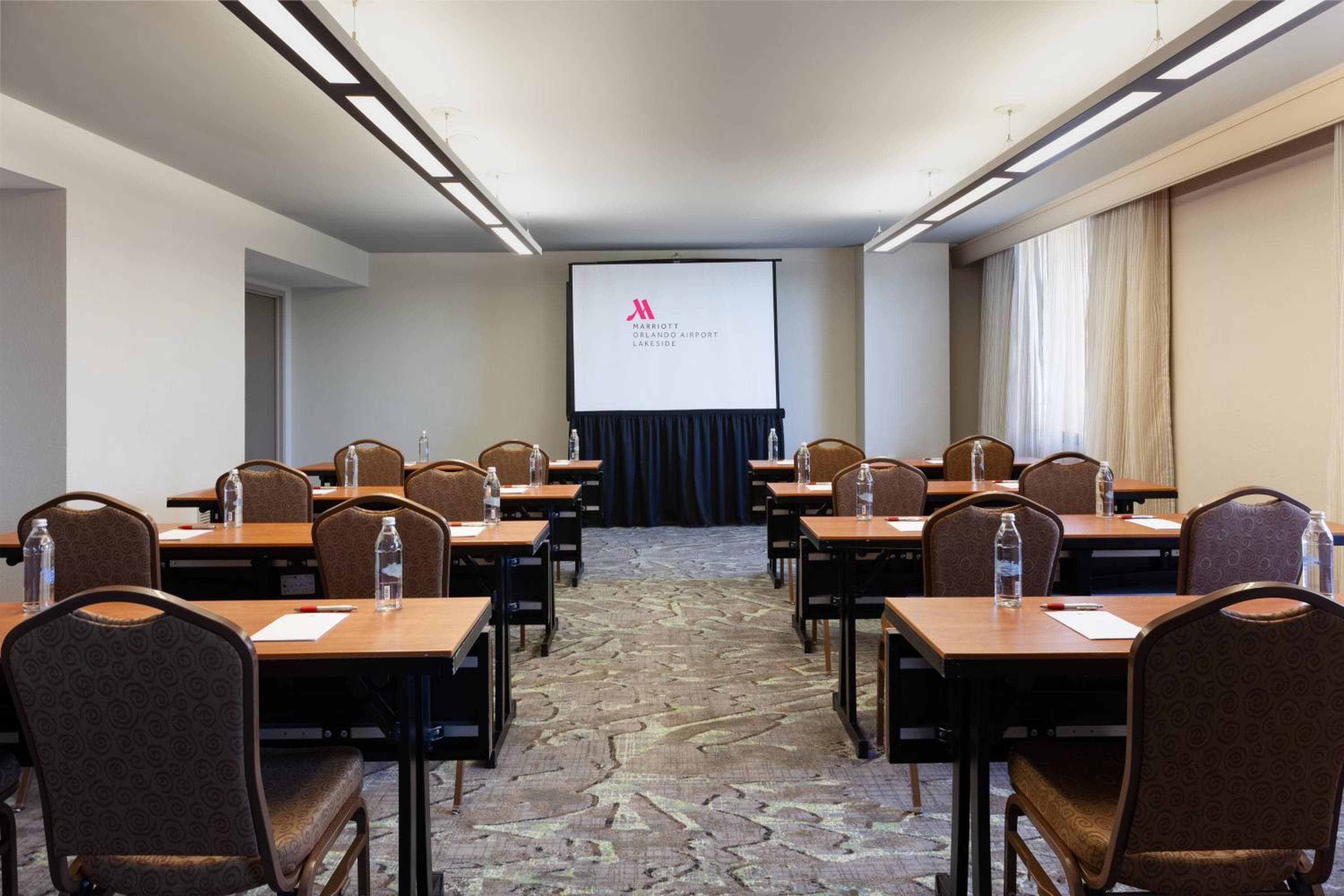 Marriott Orlando Airport Lakeside — 5