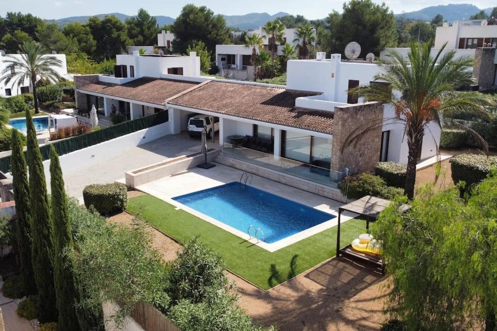 Schöne Villa Bohemia Ibiza — 14