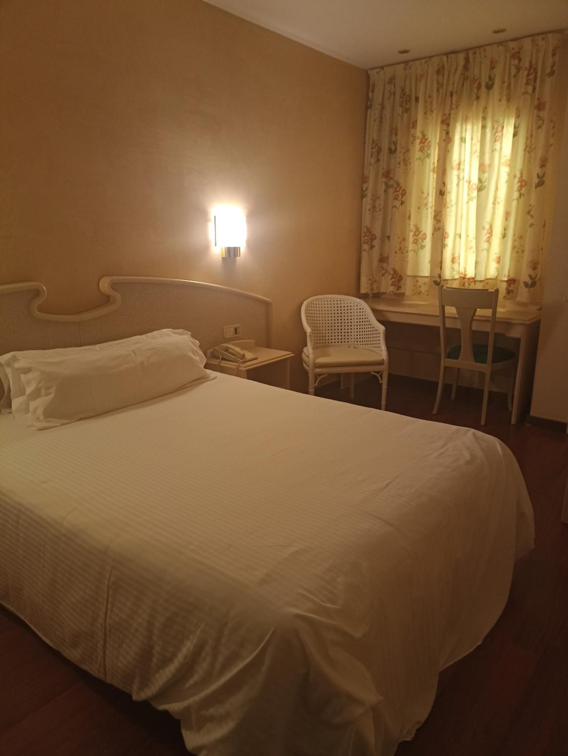Hotel Lleó — 5