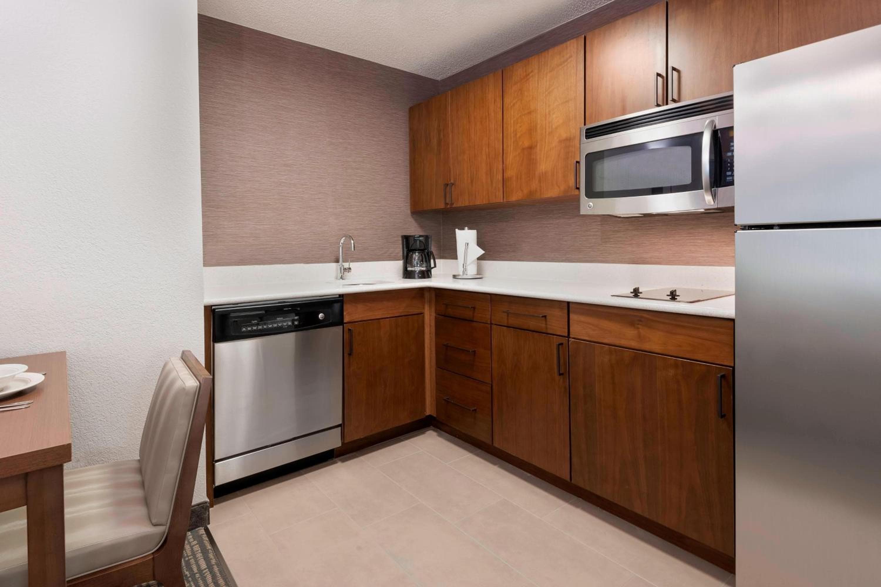 Residence Inn by Marriott Tampa en USF/Centro médico — 14