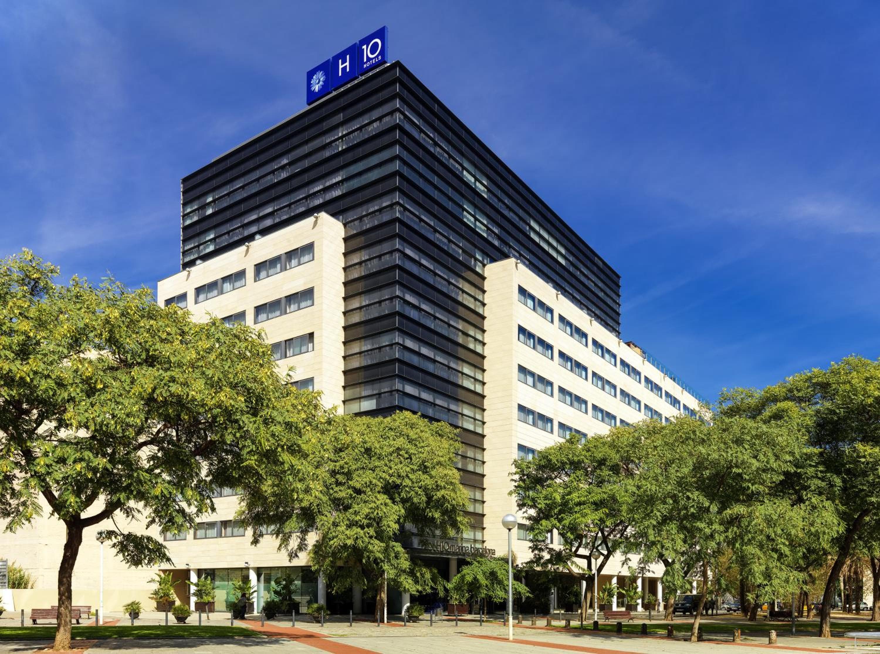 H10 Marina Barcelona — 14