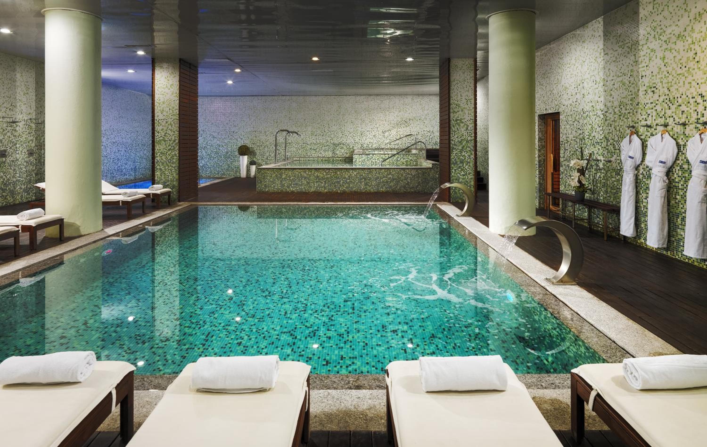 H10 Marina Barcelona — 13