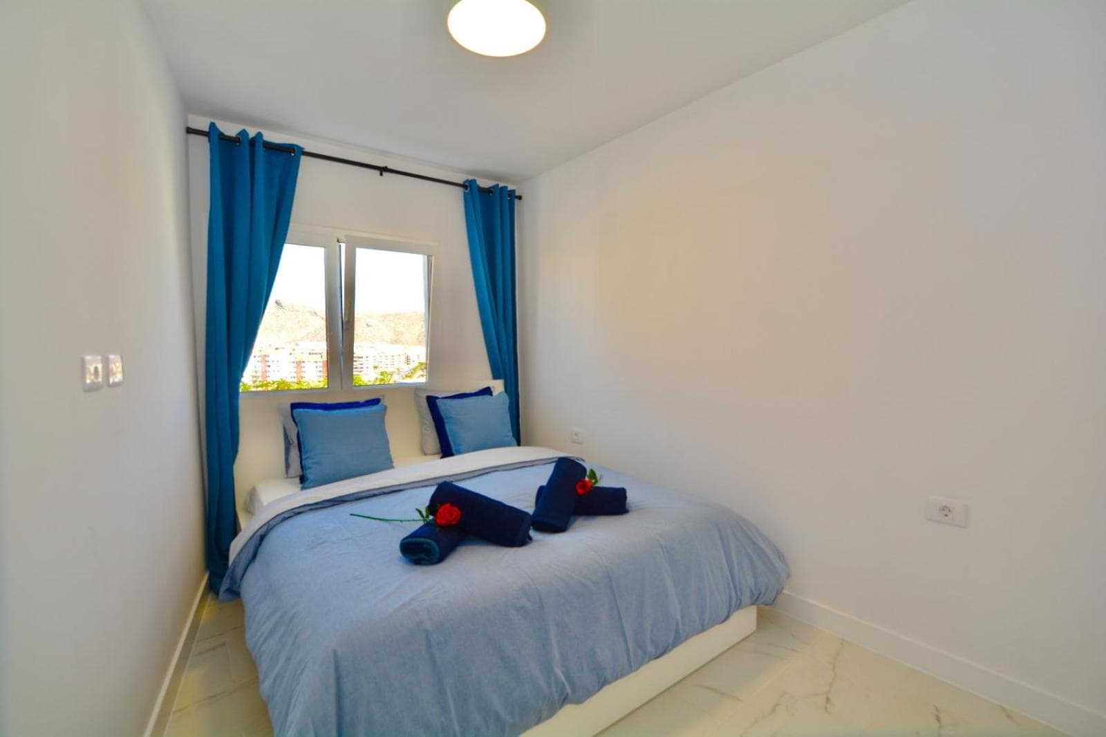 ANNA beautiful apartment in the first Oceanline in Los Cristianos. — 2