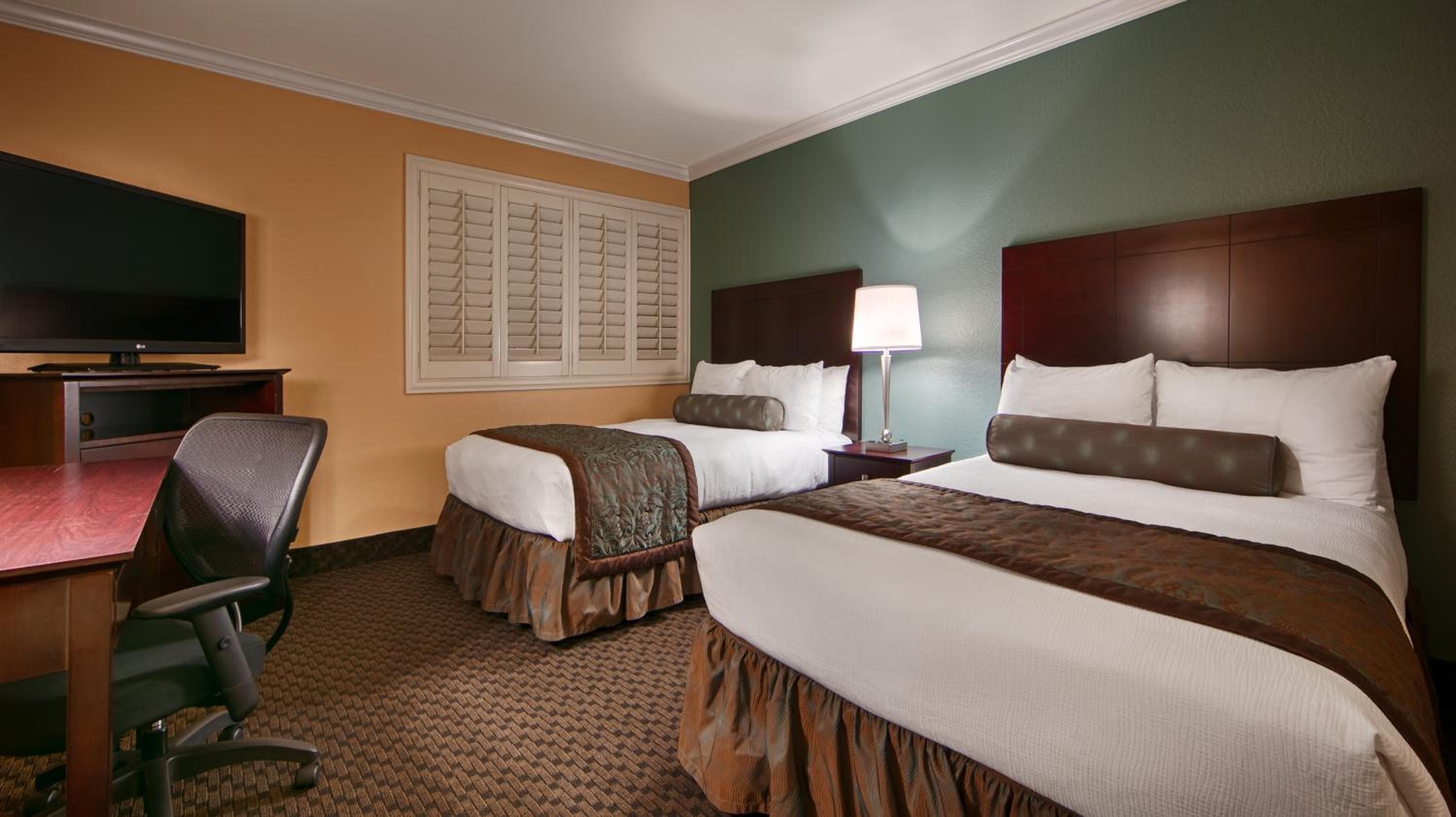 Best Western Plus Casino Royale - Centro Strip — 8
