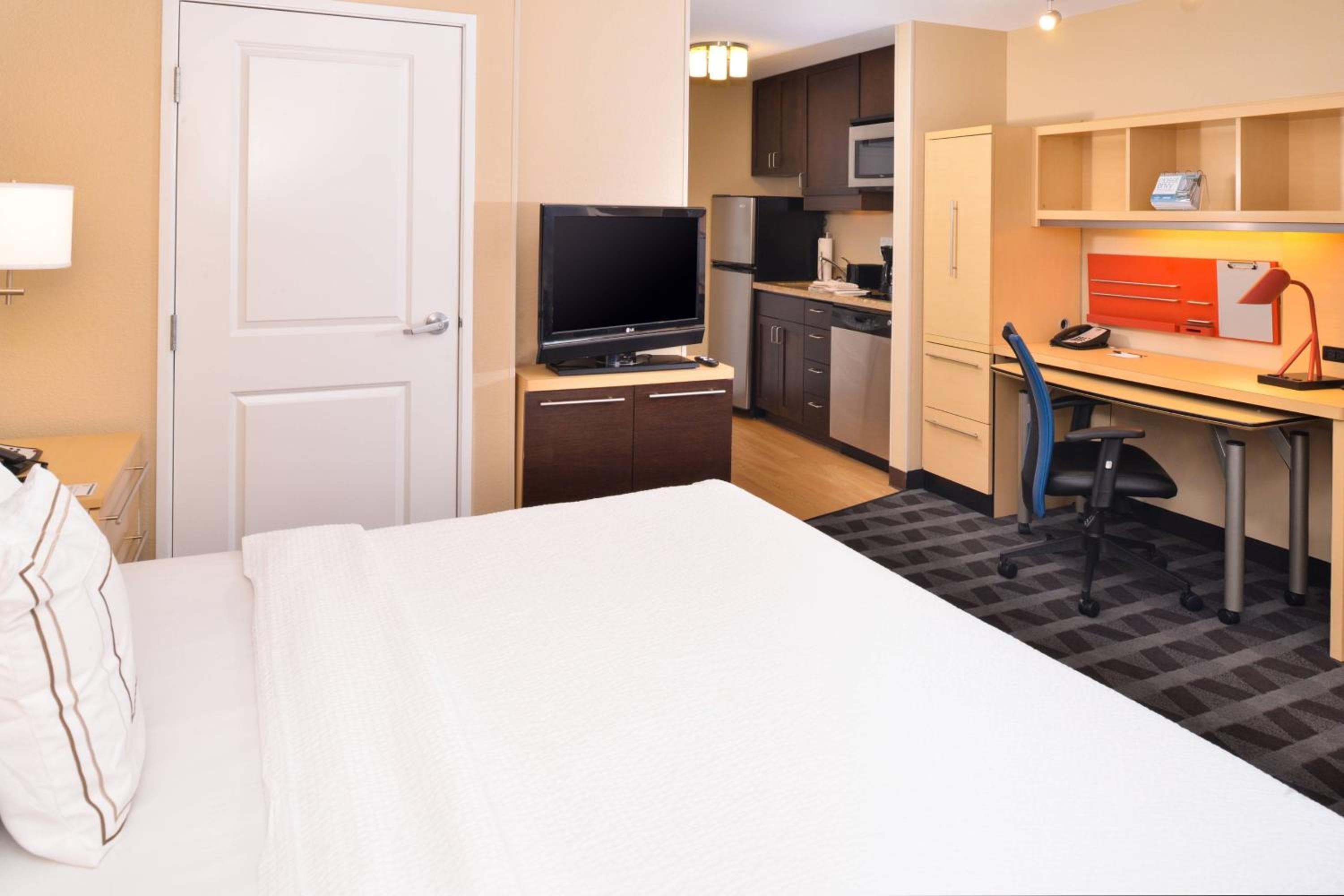 TownePlace Suites by Marriott Las Vegas Henderson — 8