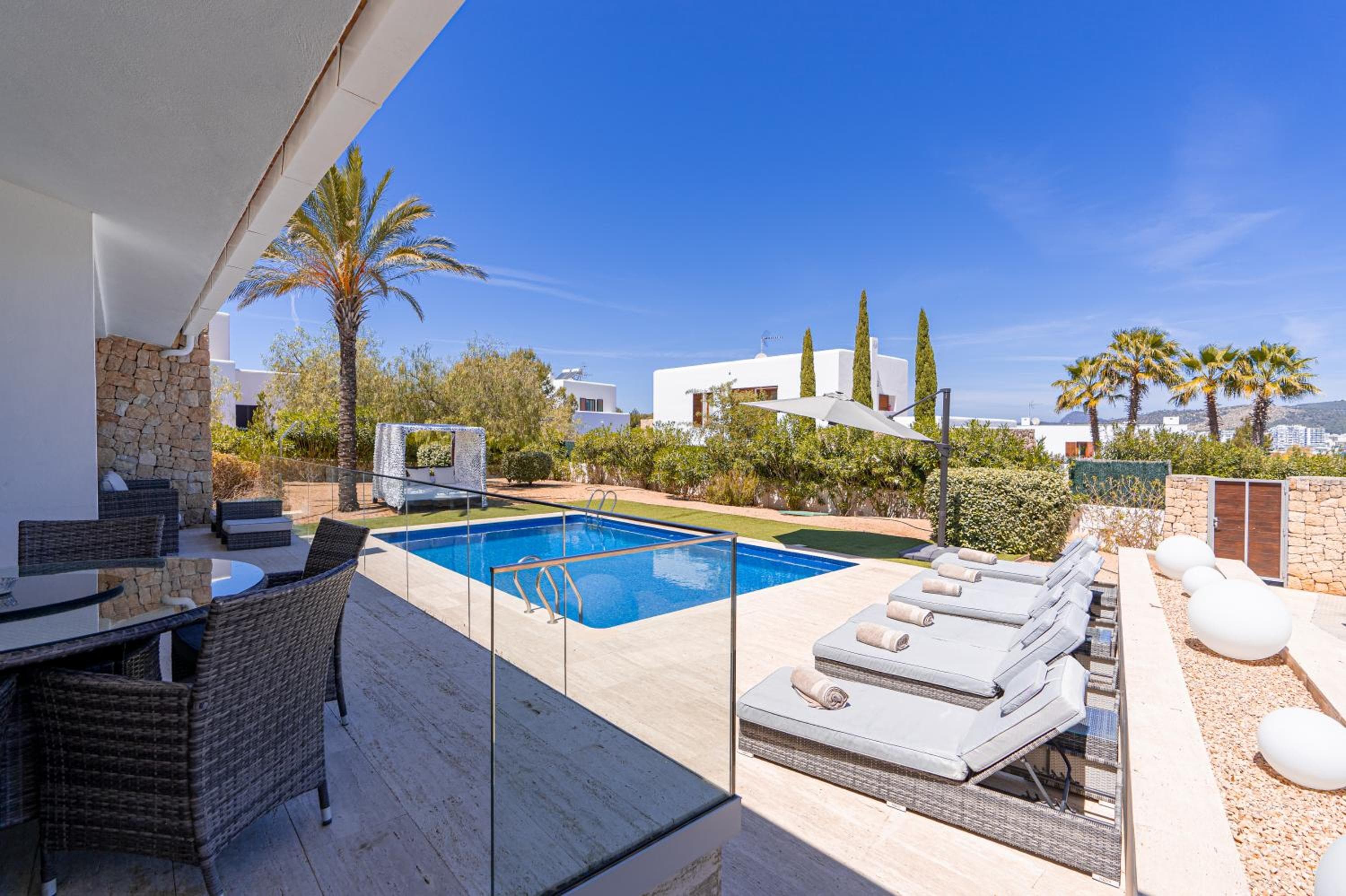 Schöne Villa Bohemia Ibiza — 5