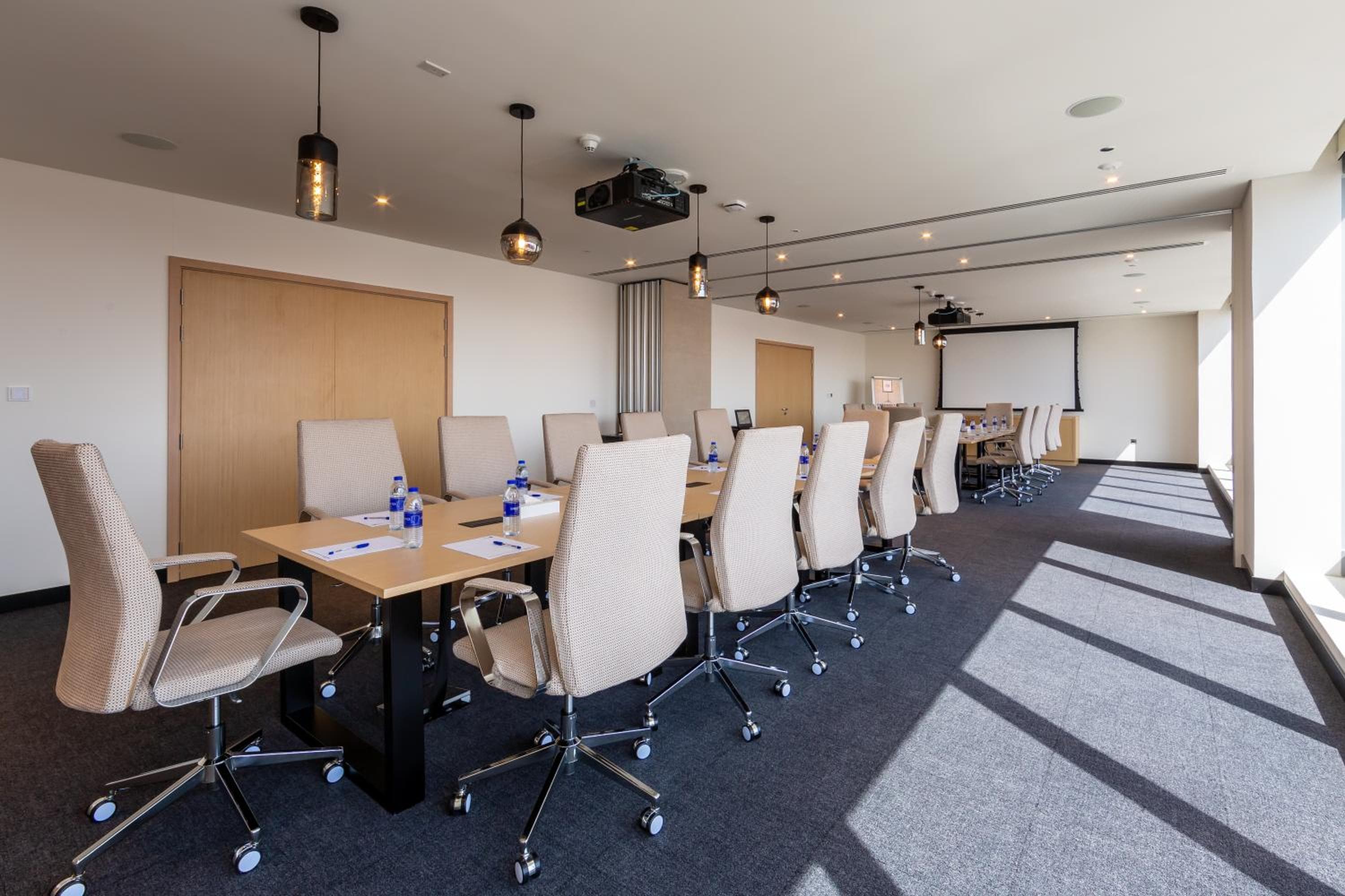 Premier Inn Dubai Dragon Mart — 25