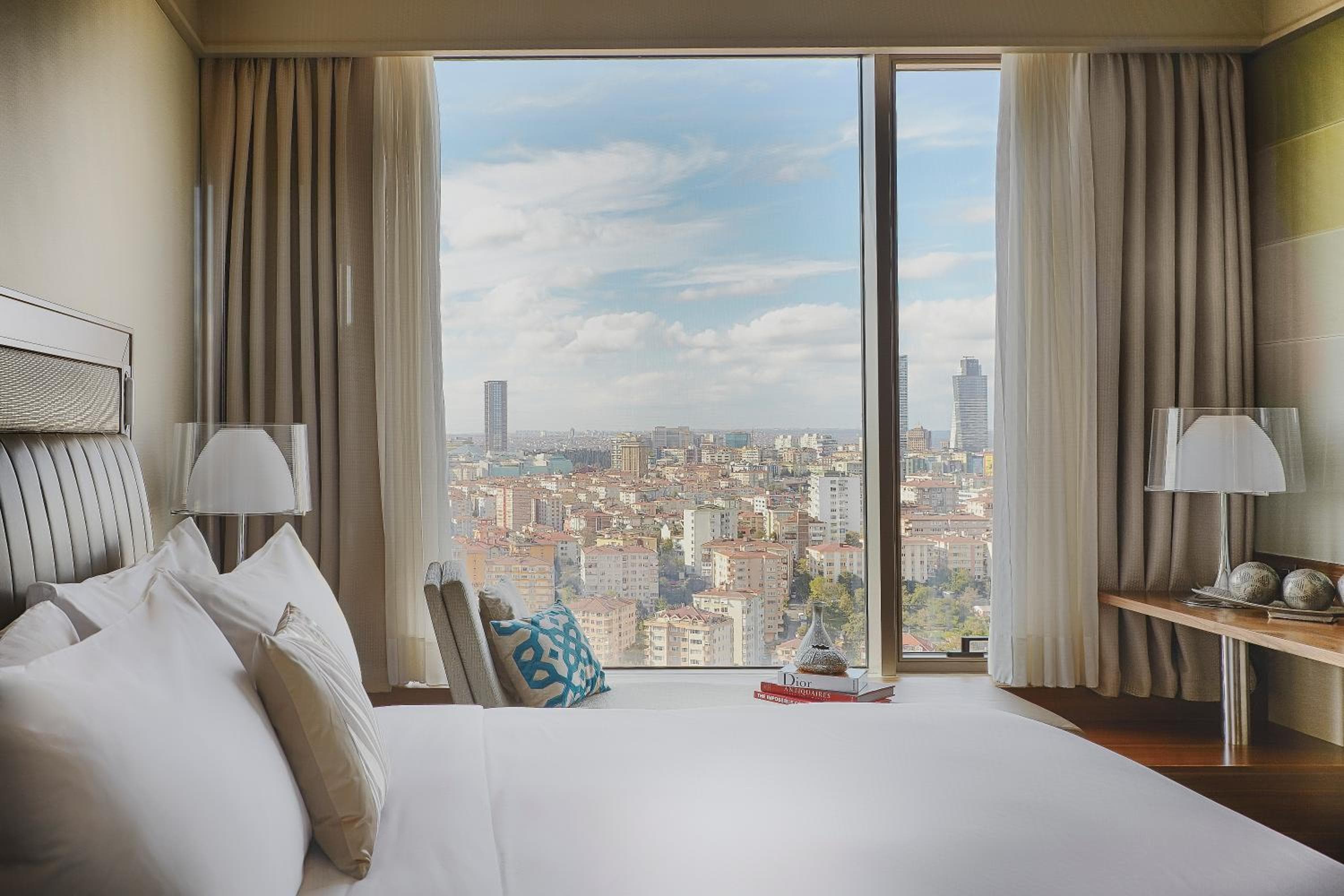 Renaissance Istanbul Polat Bosphorus Hotel — 3