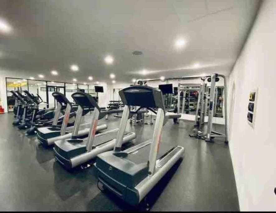 SERENADA 2nd floor 2 bedroom condo By DPM — 5