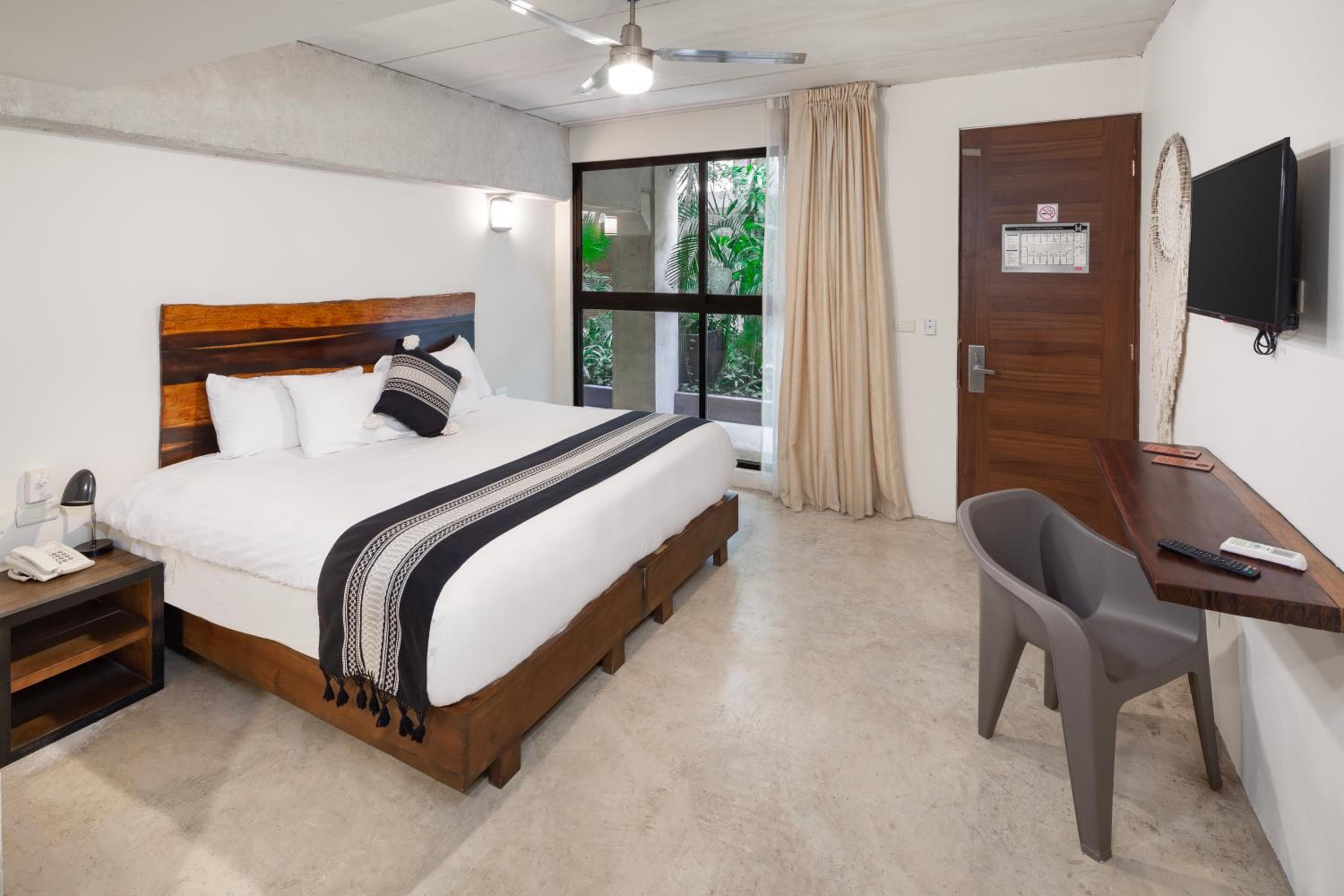 Hotel 52 Playa del Carmen — 3
