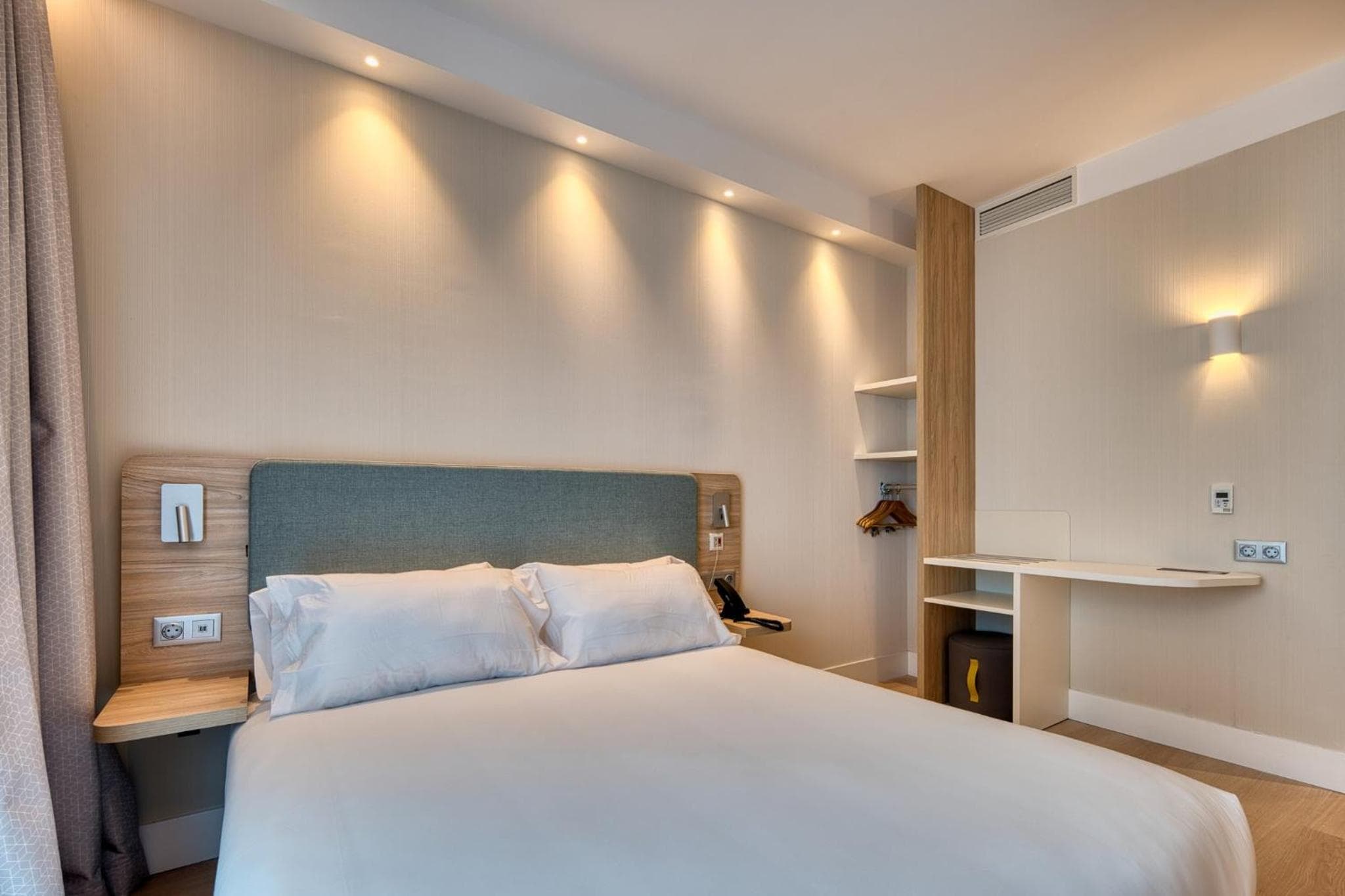 Holiday Inn Express - Madrid - Airport by IHG — 26