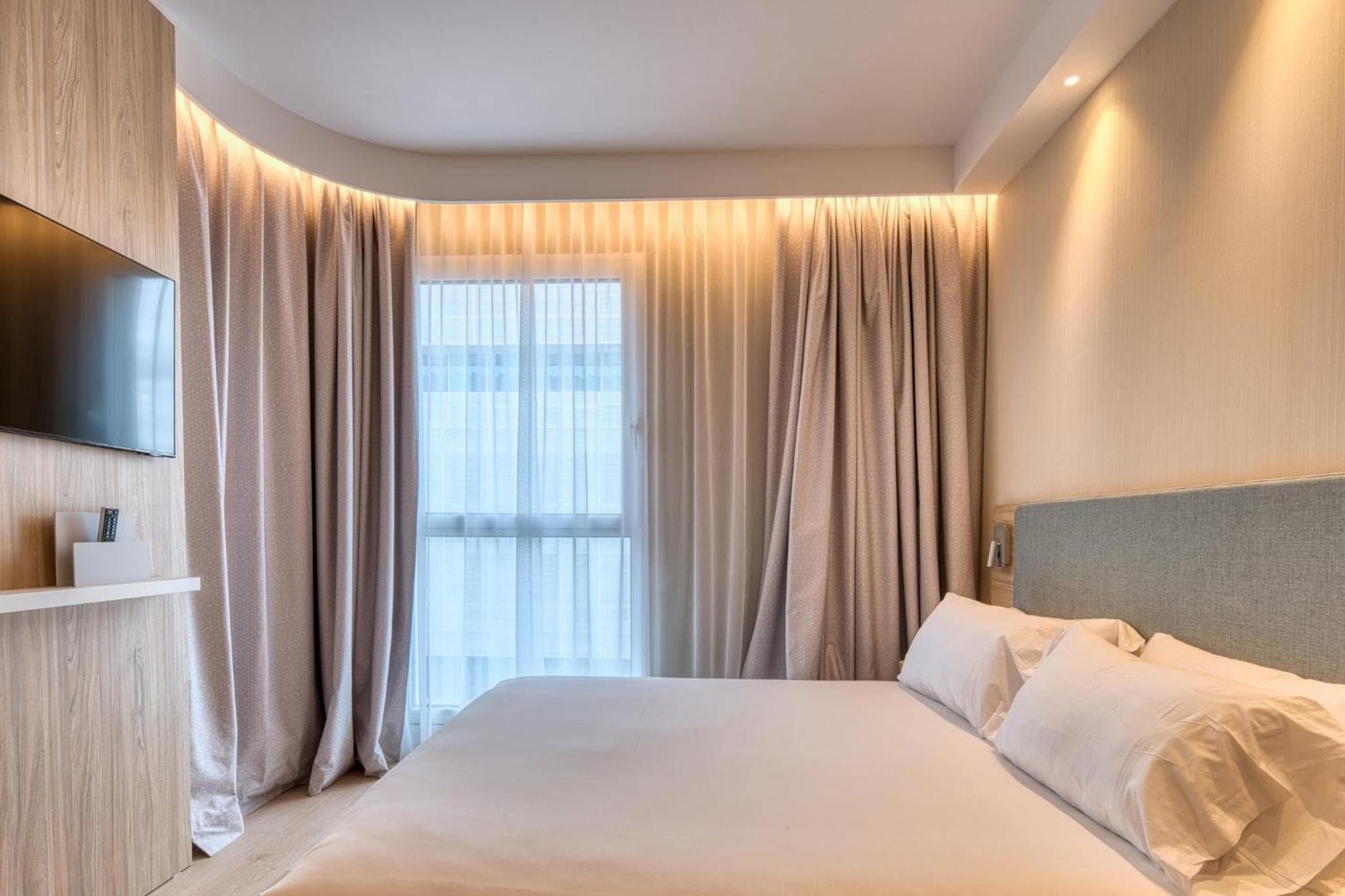 Holiday Inn Express - Madrid - Airport by IHG — 14