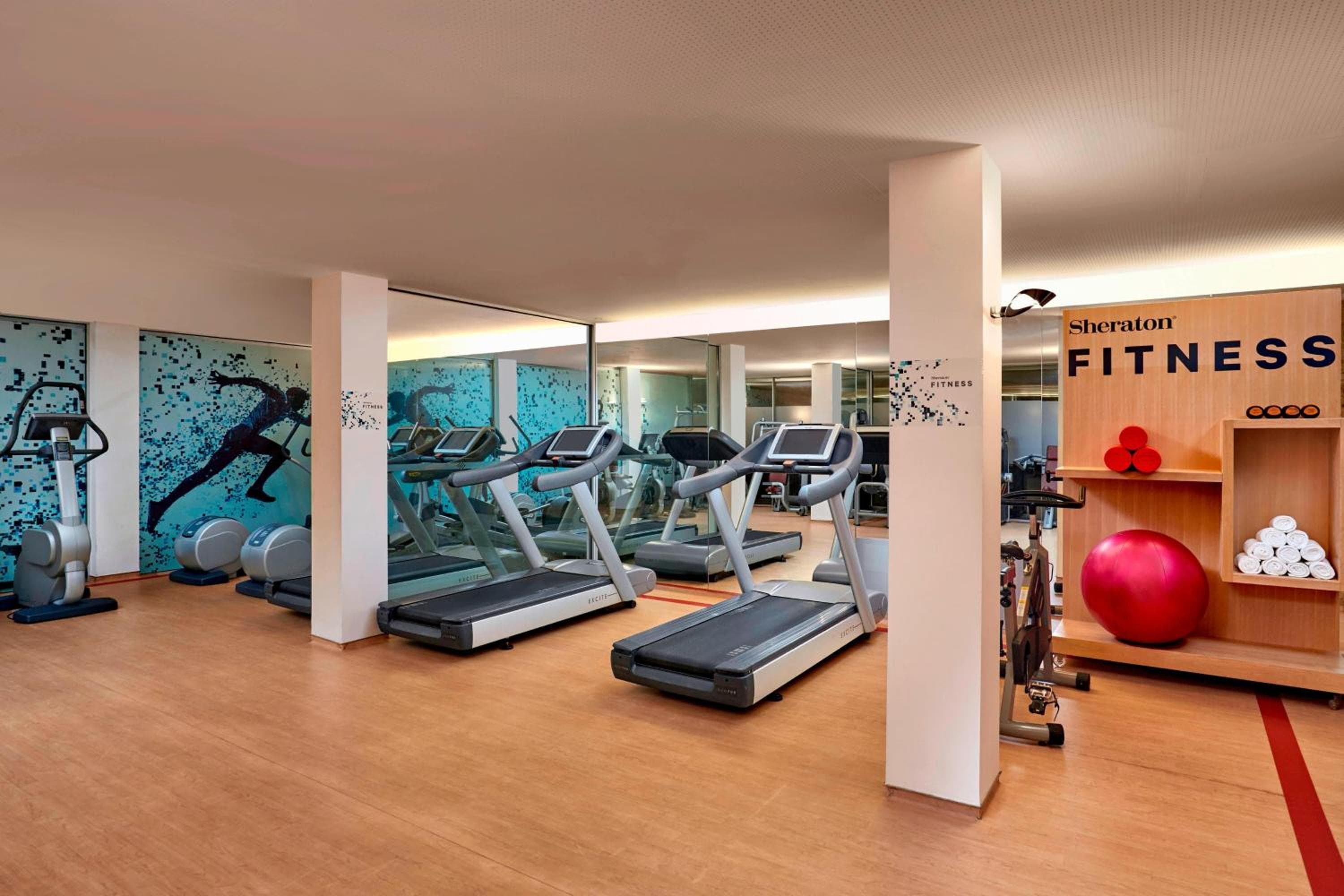Sheraton Lisboa Hotel & Spa — 15