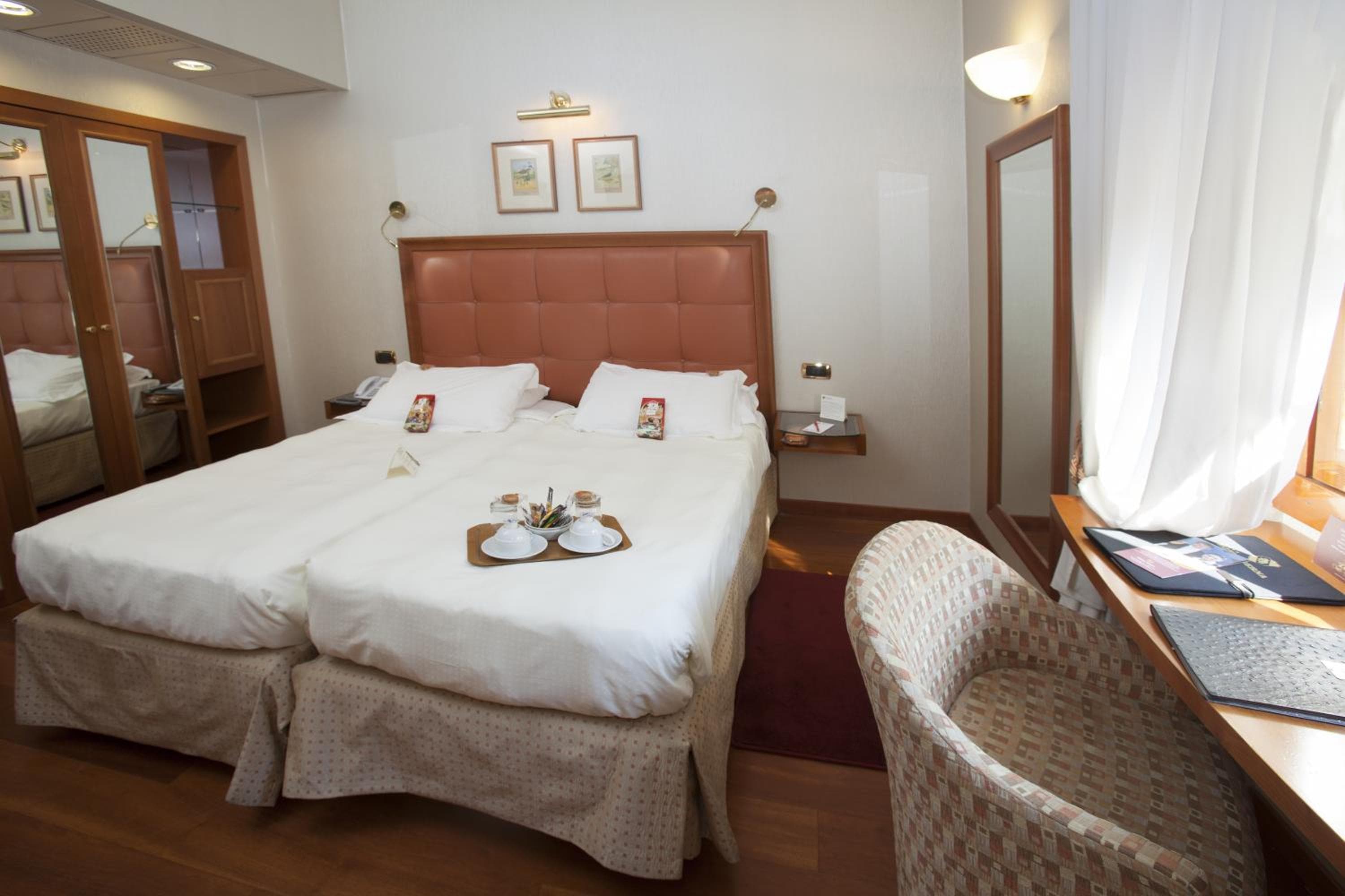 Hotel Berna hotel, Via Napo Torriani 18, Milan, Italy — photo 42