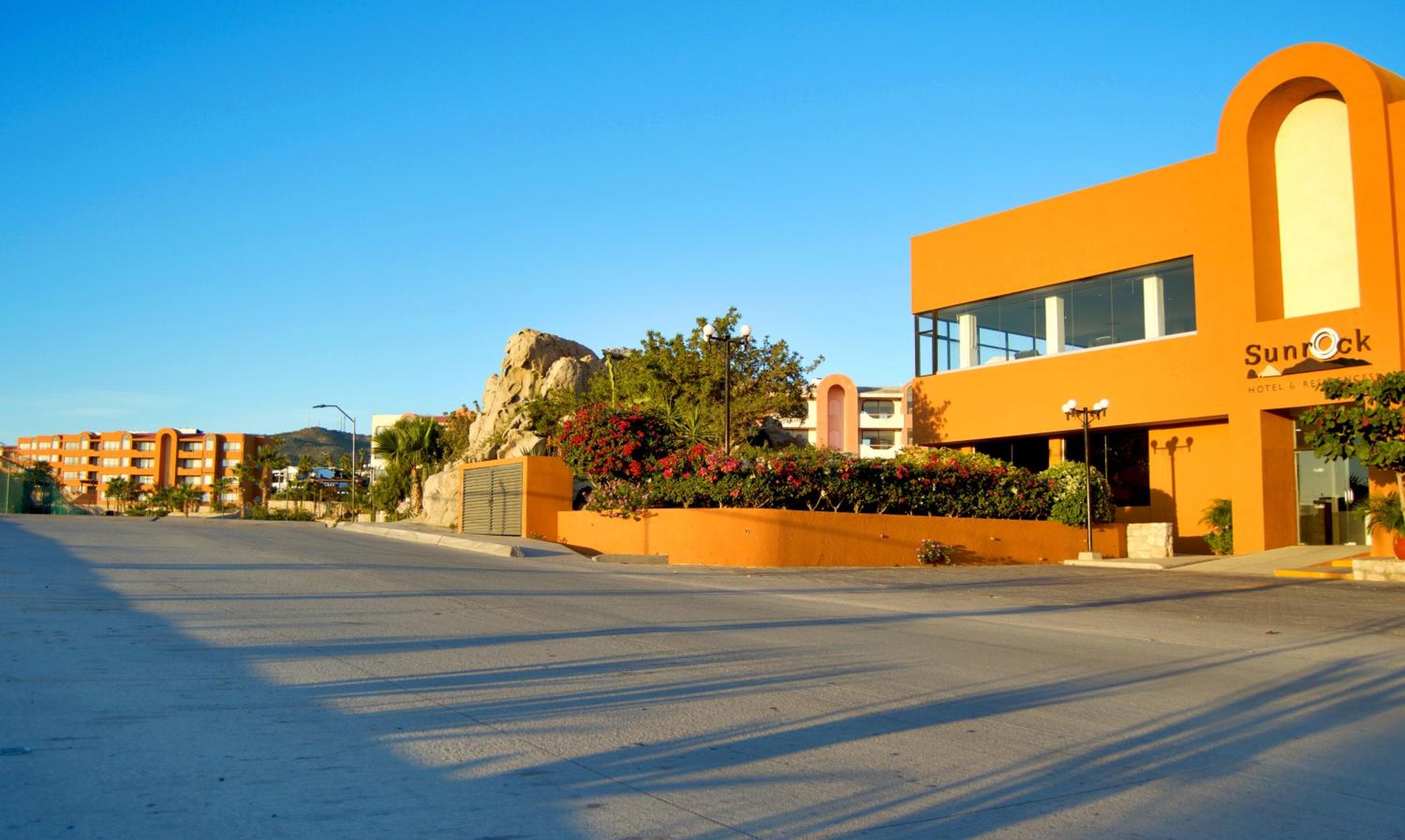 Sunrock Hotel & Suites — 1