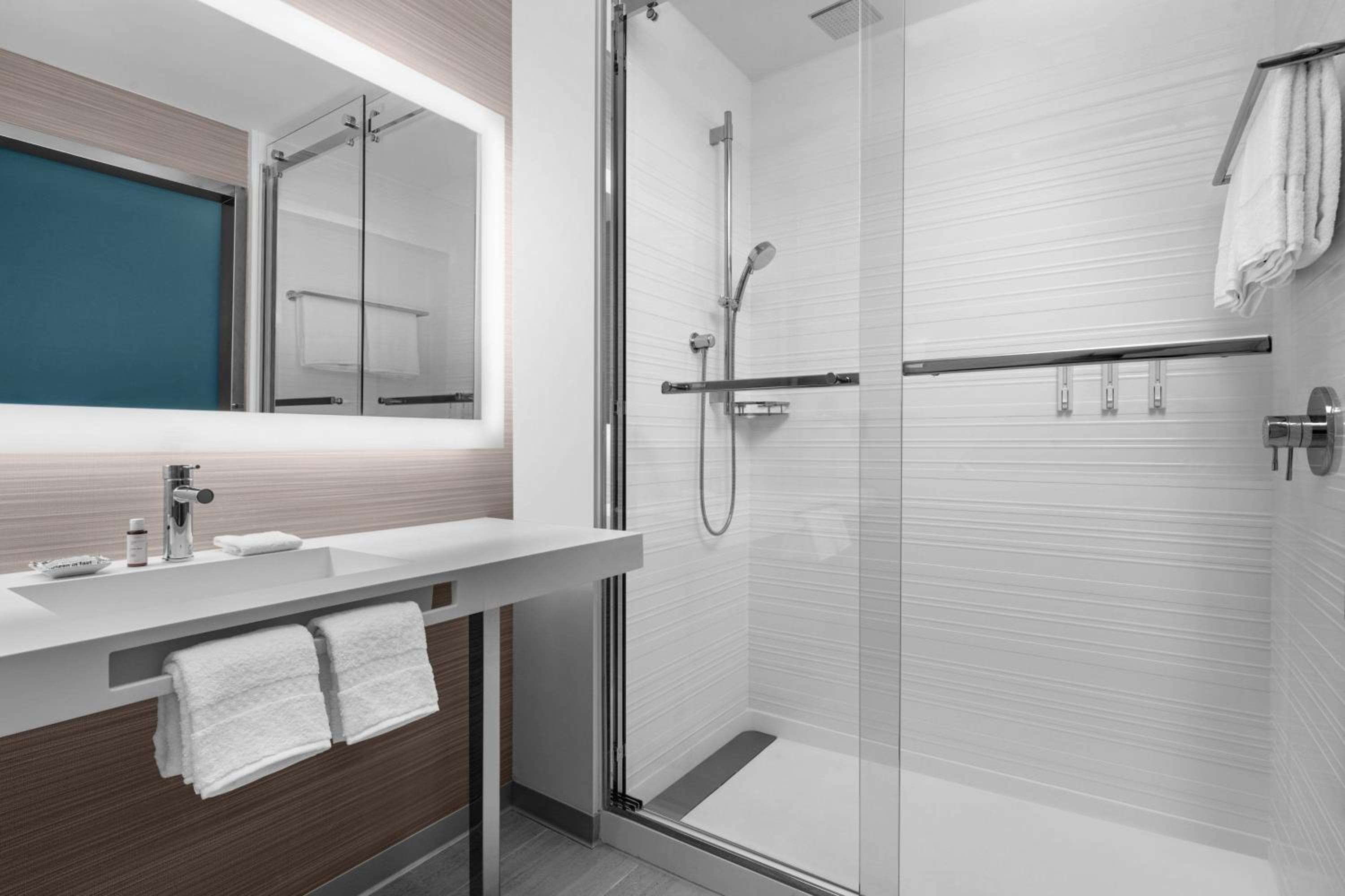 AC Hotel By Marriott Miami Brickell — 16