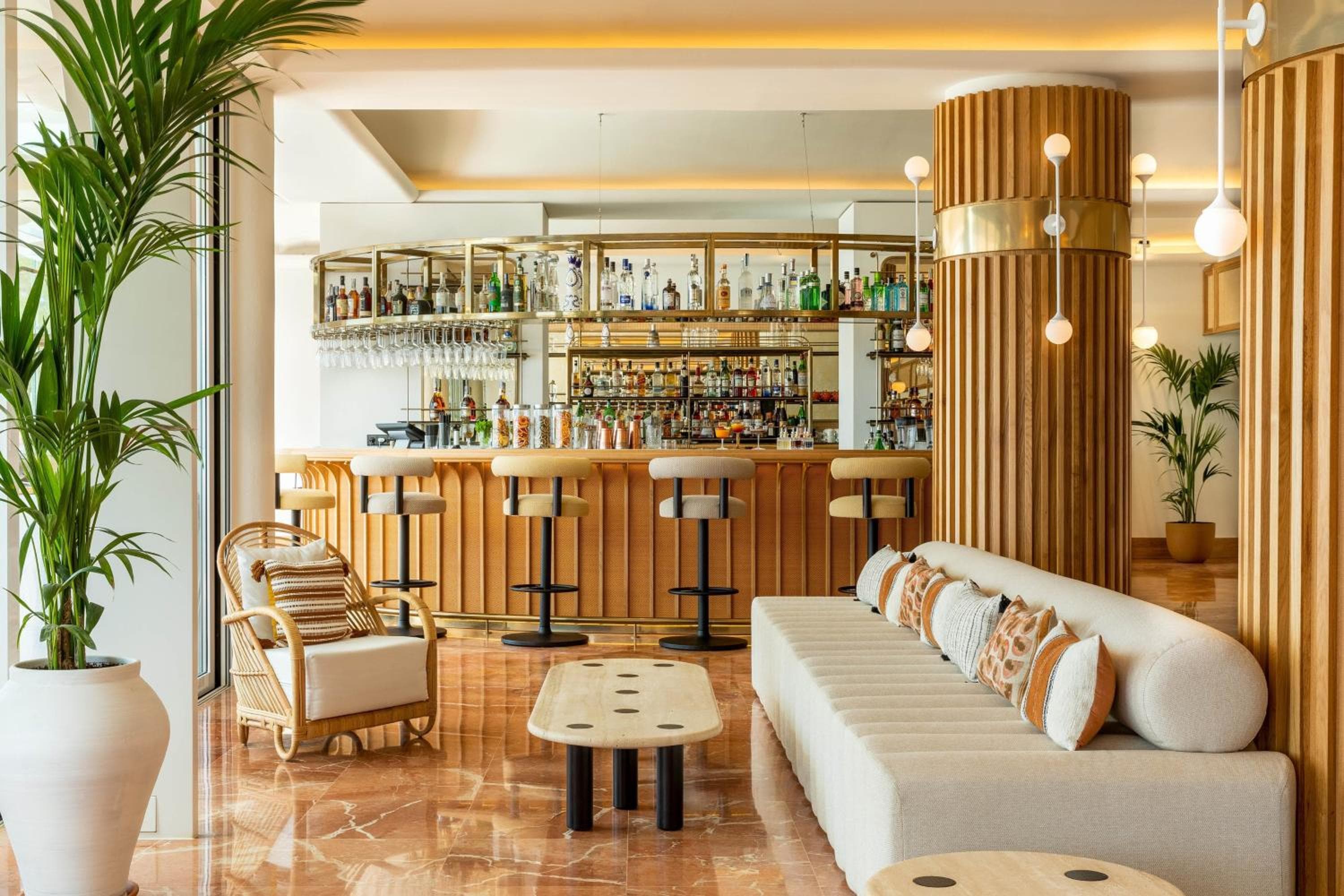 Hotel Riomar, Ibiza, un hotel de cartera homenaje — 13