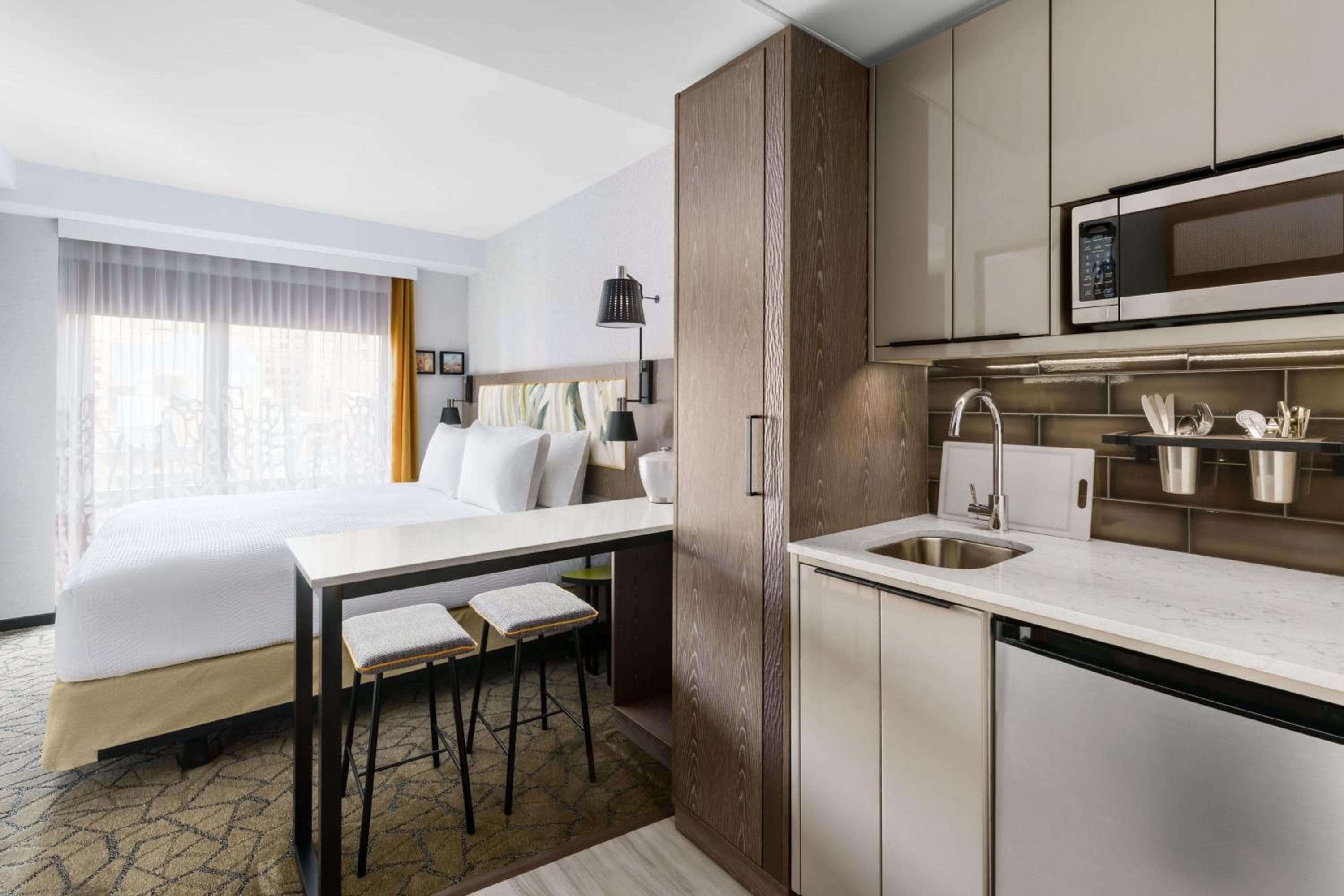 TownePlace Suites by Marriott New York Manhattan/Chelsea — 13