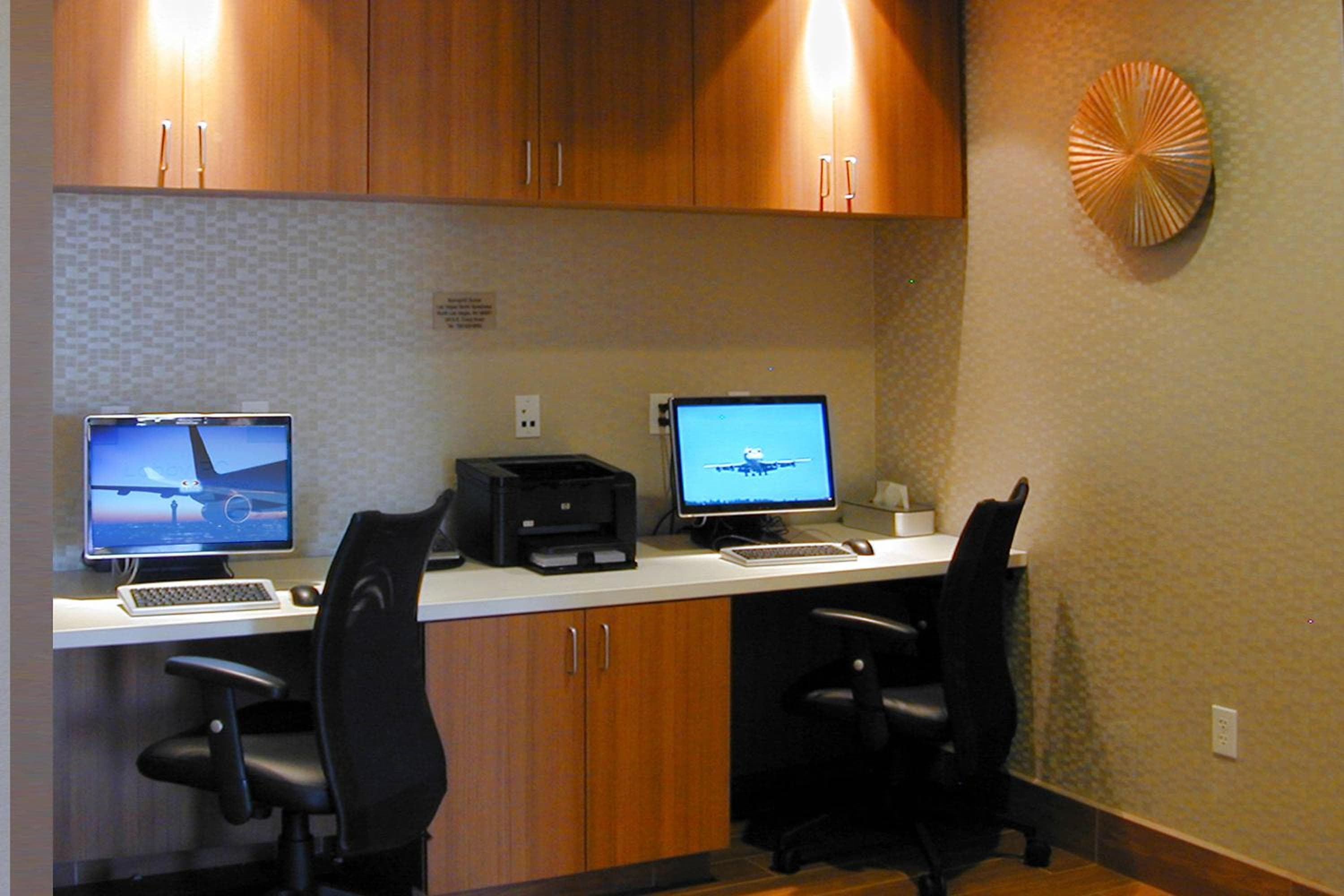 SpringHill Suites by Marriott Las Vegas North Speedway — 11