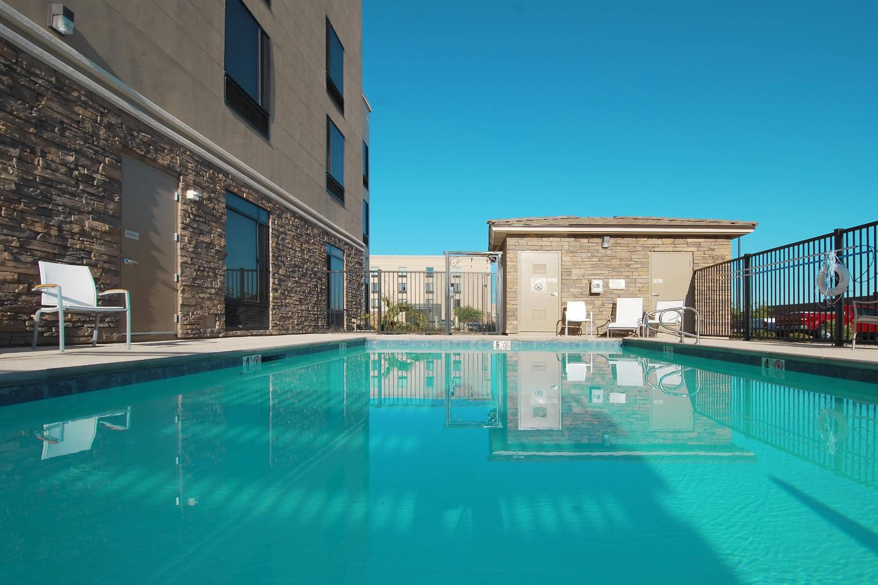 SpringHill Suites by Marriott Las Vegas North Speedway — 8