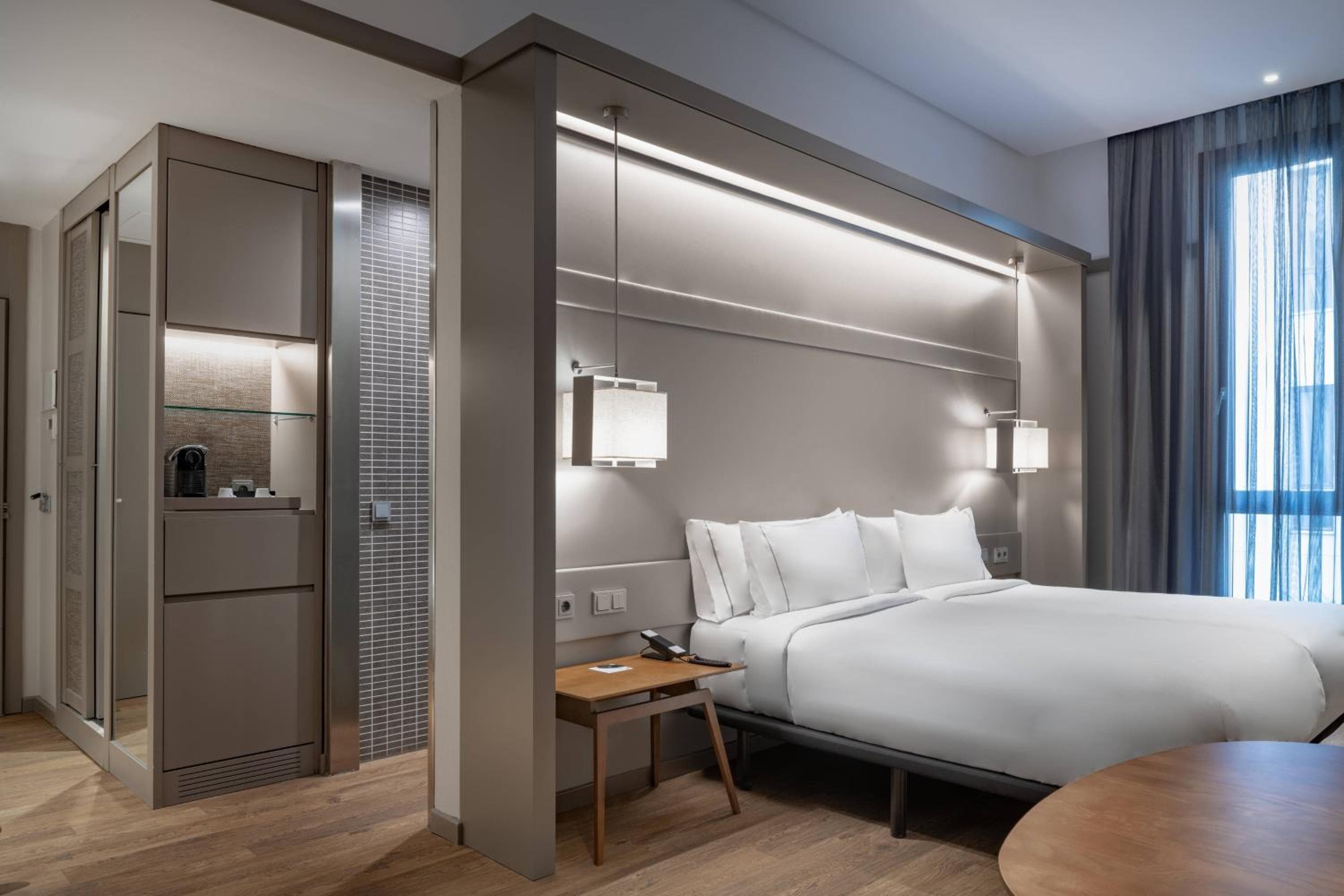 AC Hotel Recoletos by Marriott — 9