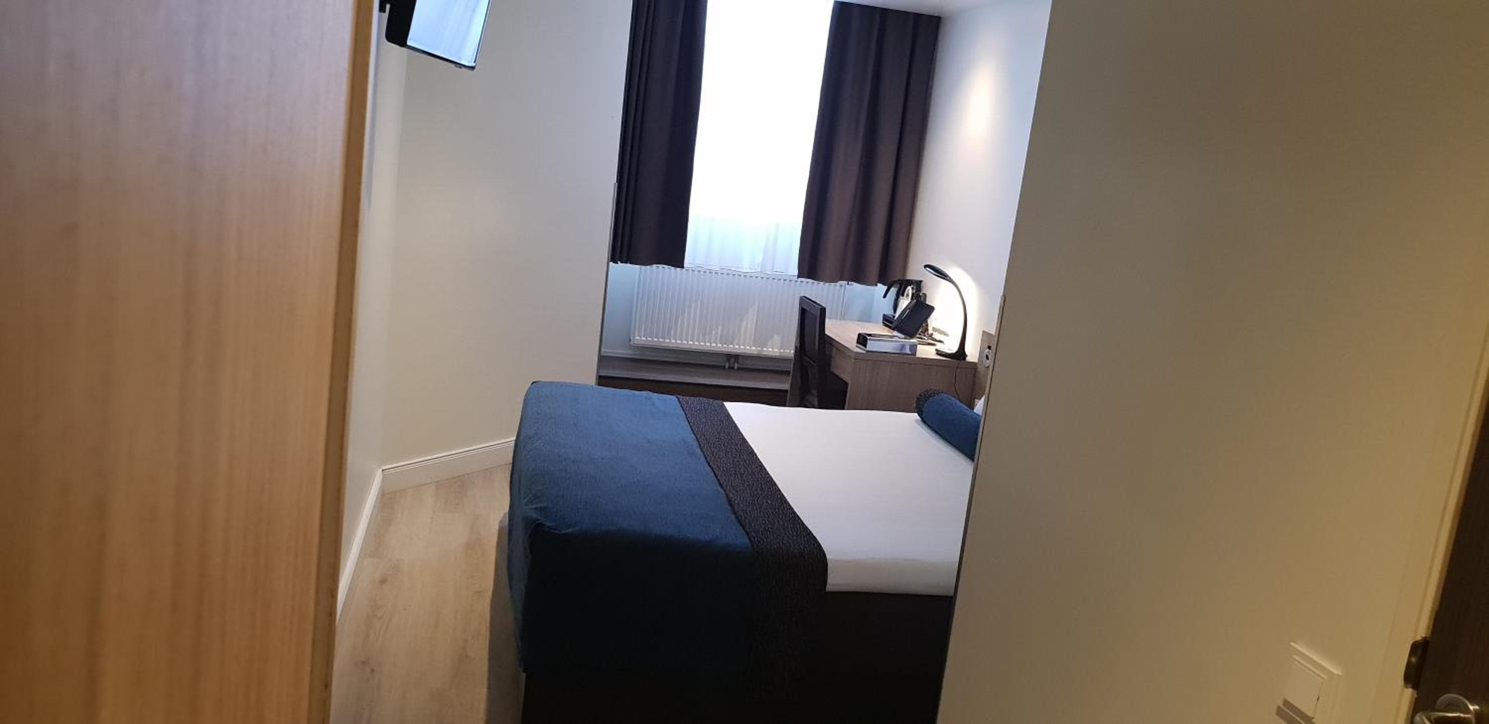 Biblioteca dell'Hotel Amsterdam — 4