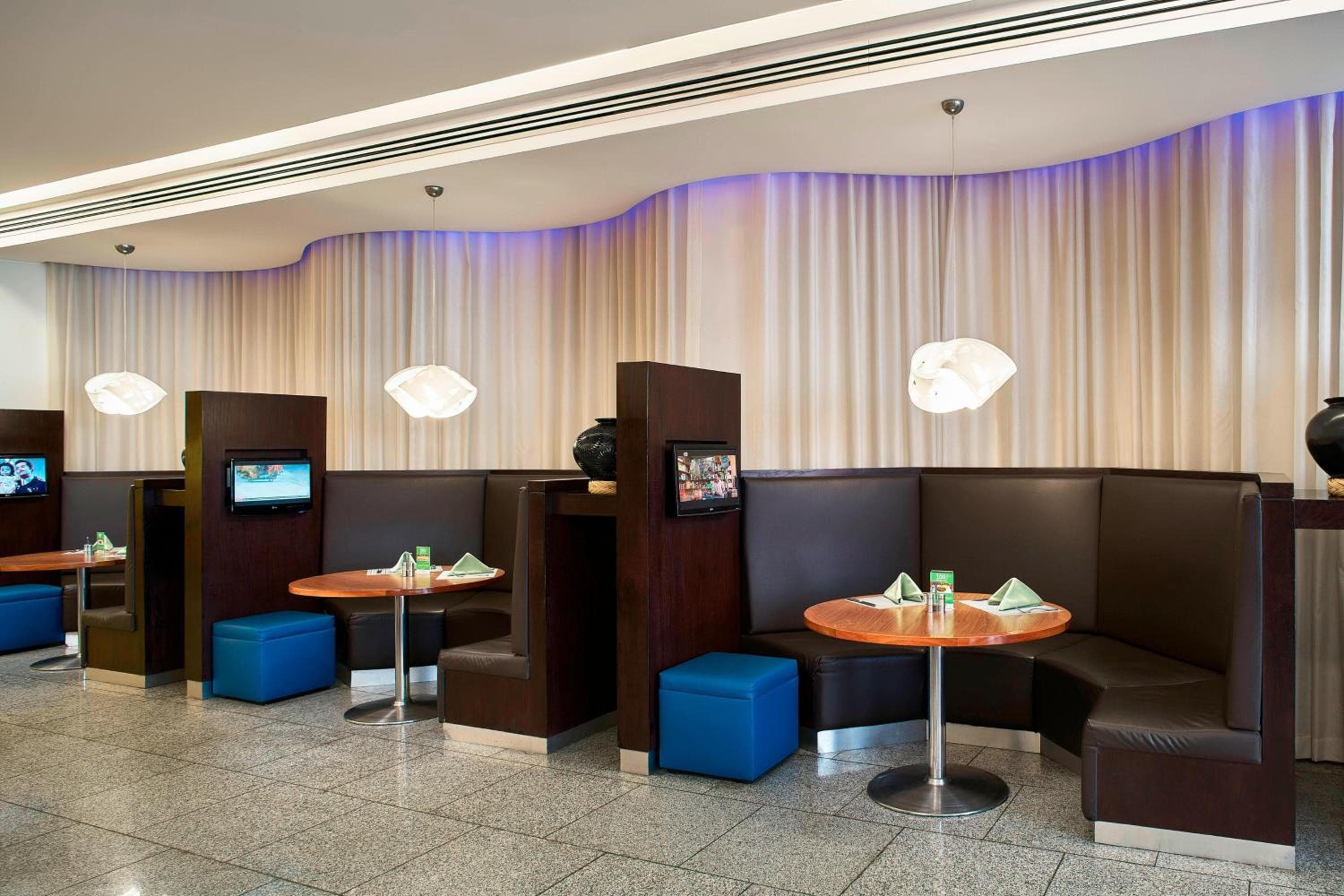 Courtyard by Marriott Mexico City Airport hotel, Sinaloa 31, Penon de los Banos, Mexico City, Mexico — photo 24