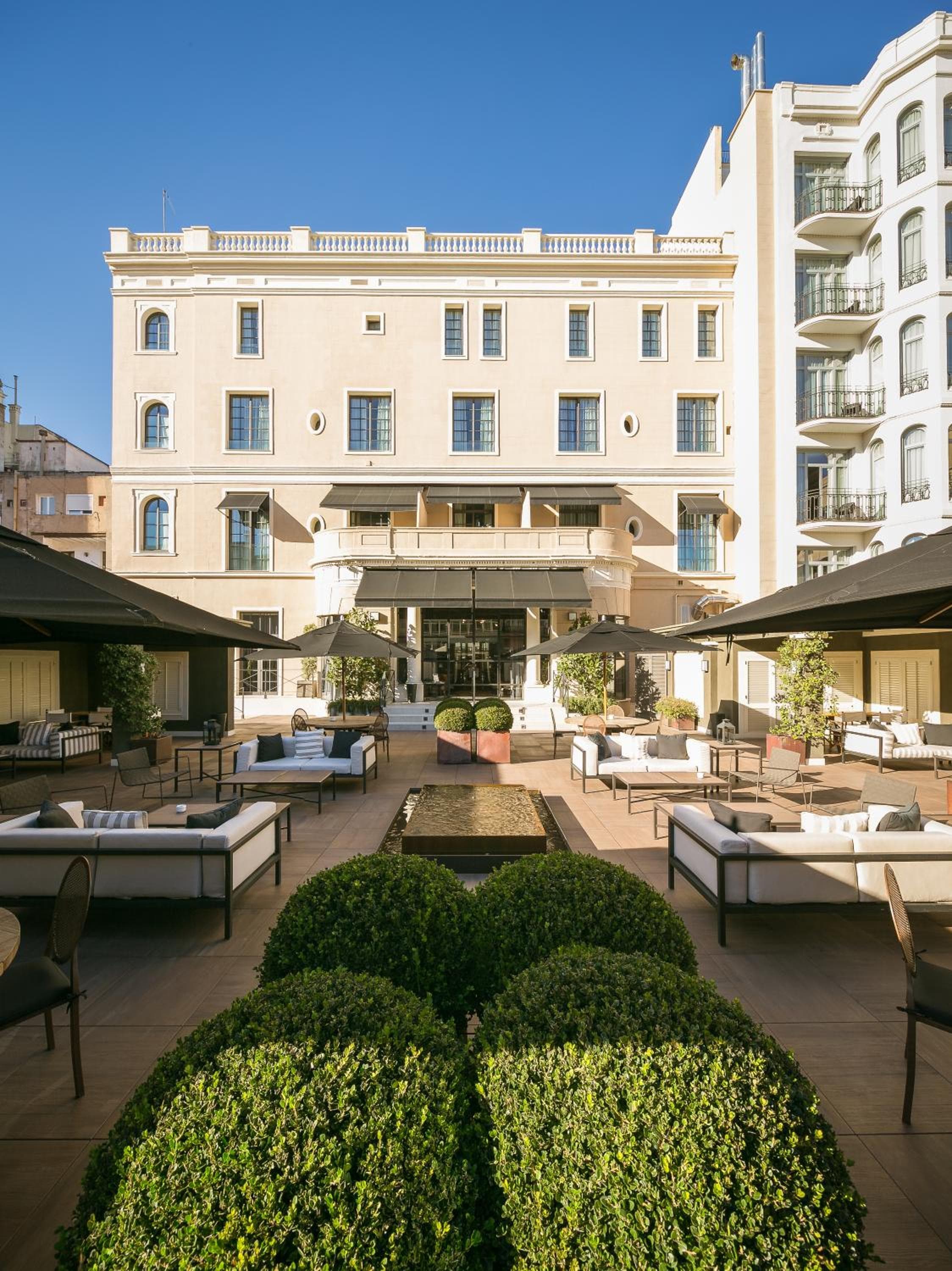 Hotel Granvia — 17